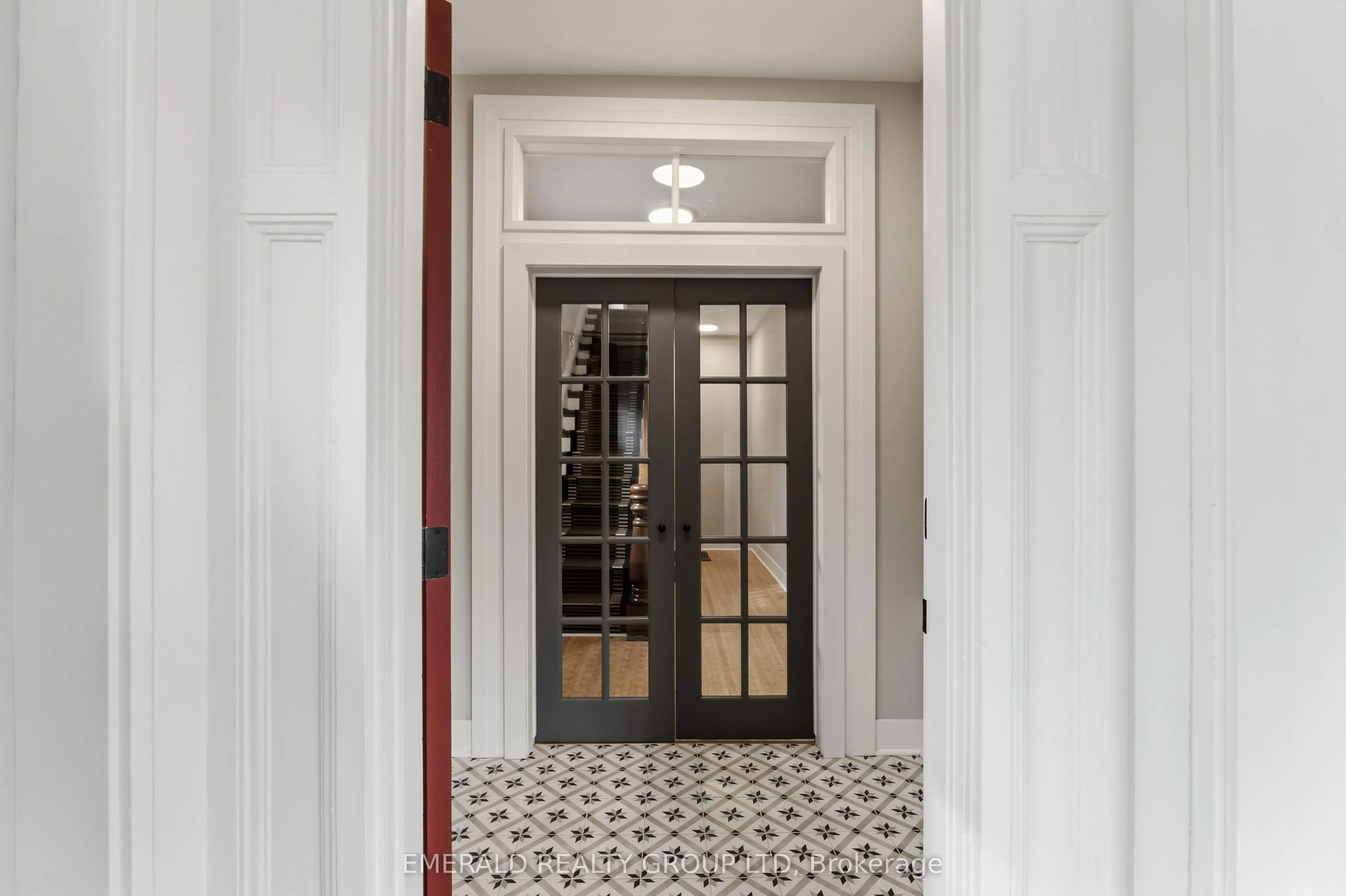 7 Ormond Street S #Upper