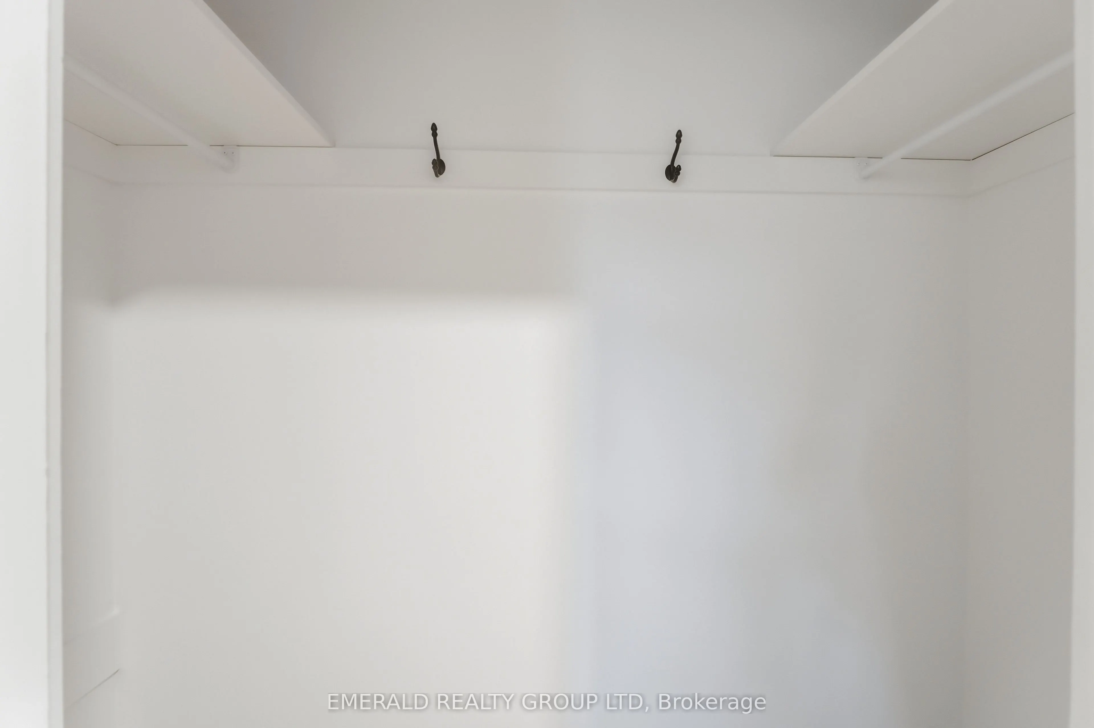 7 Ormond Street S #Upper