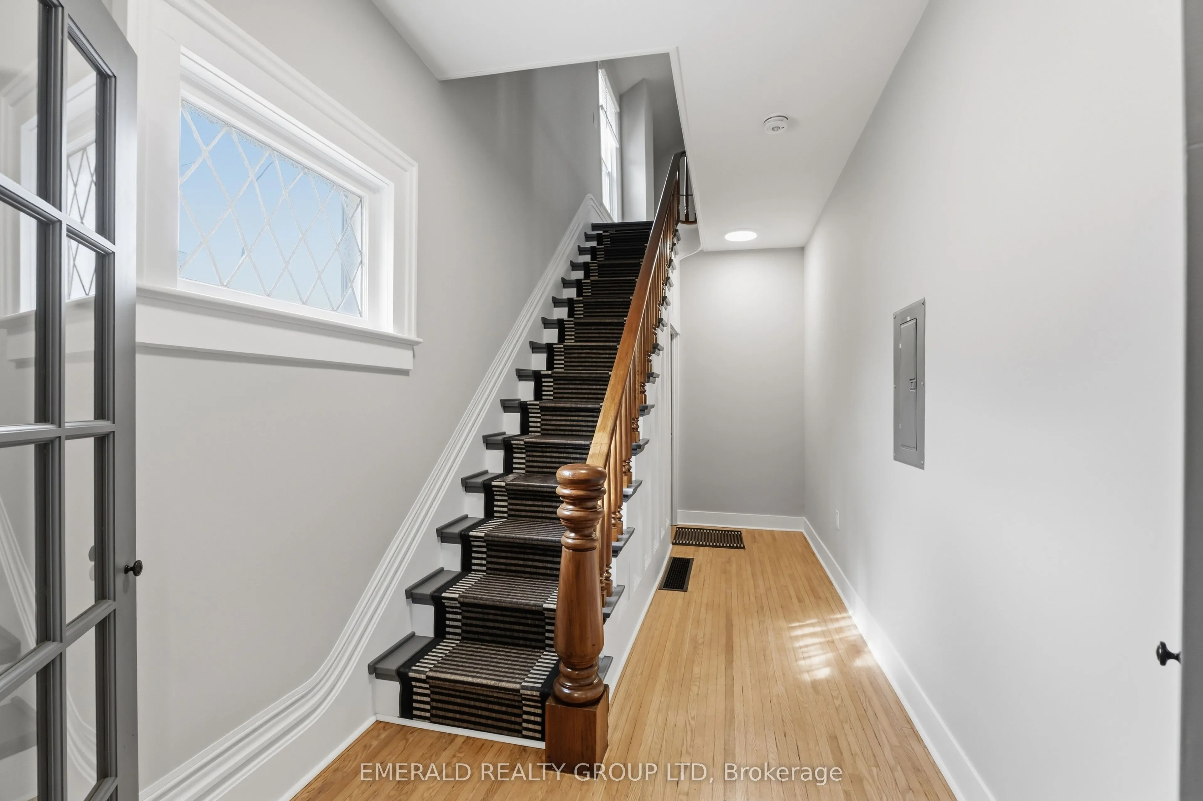 7 Ormond Street S #Upper