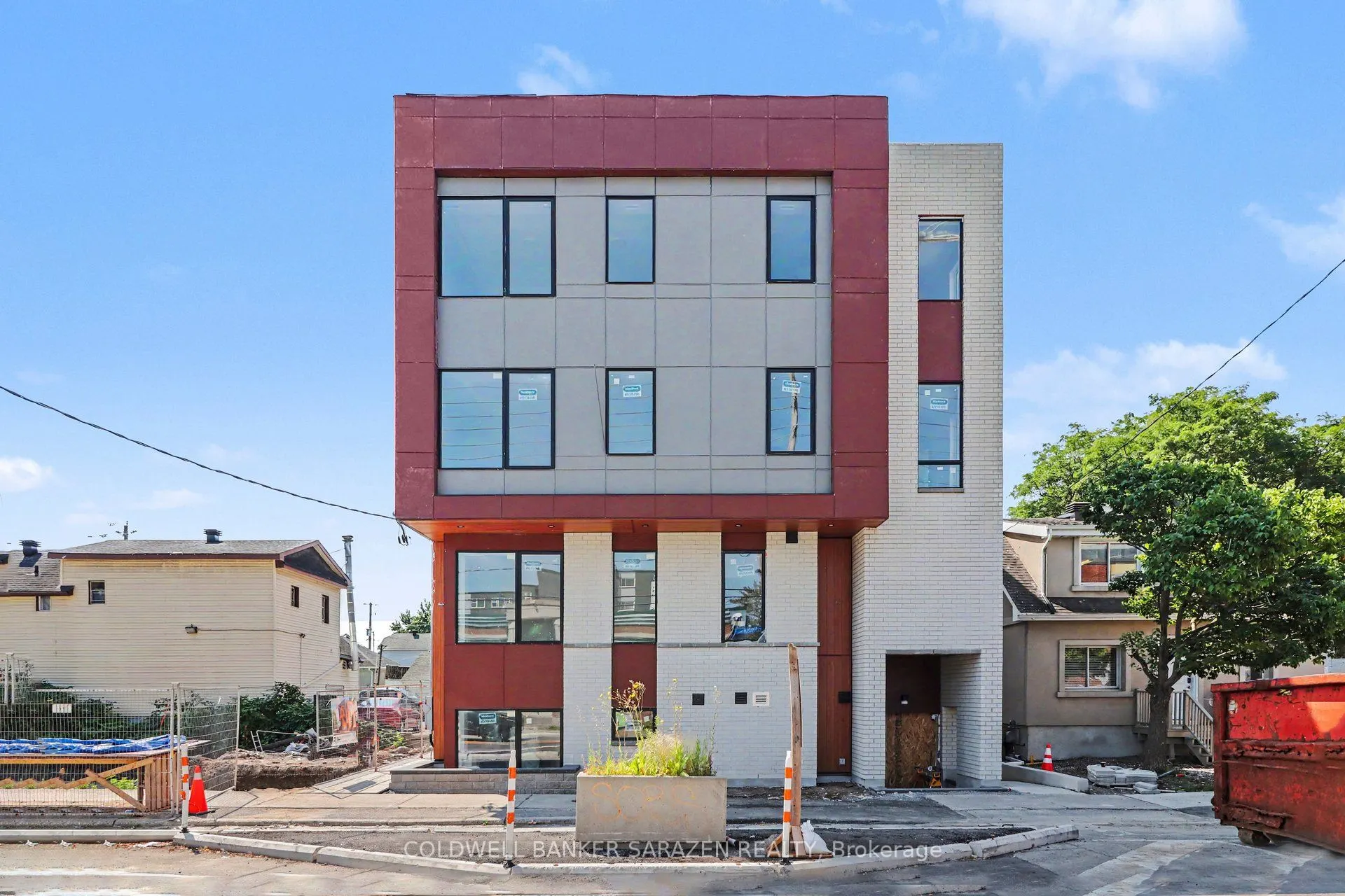 42 Mcarthur Avenue #001