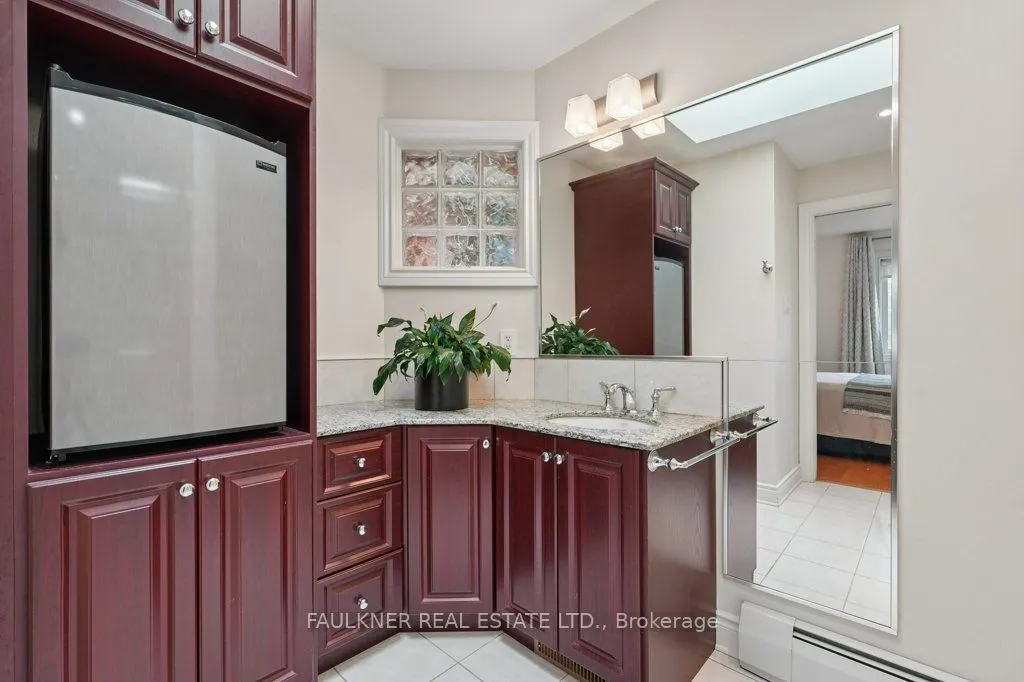 228 Fourth Avenue