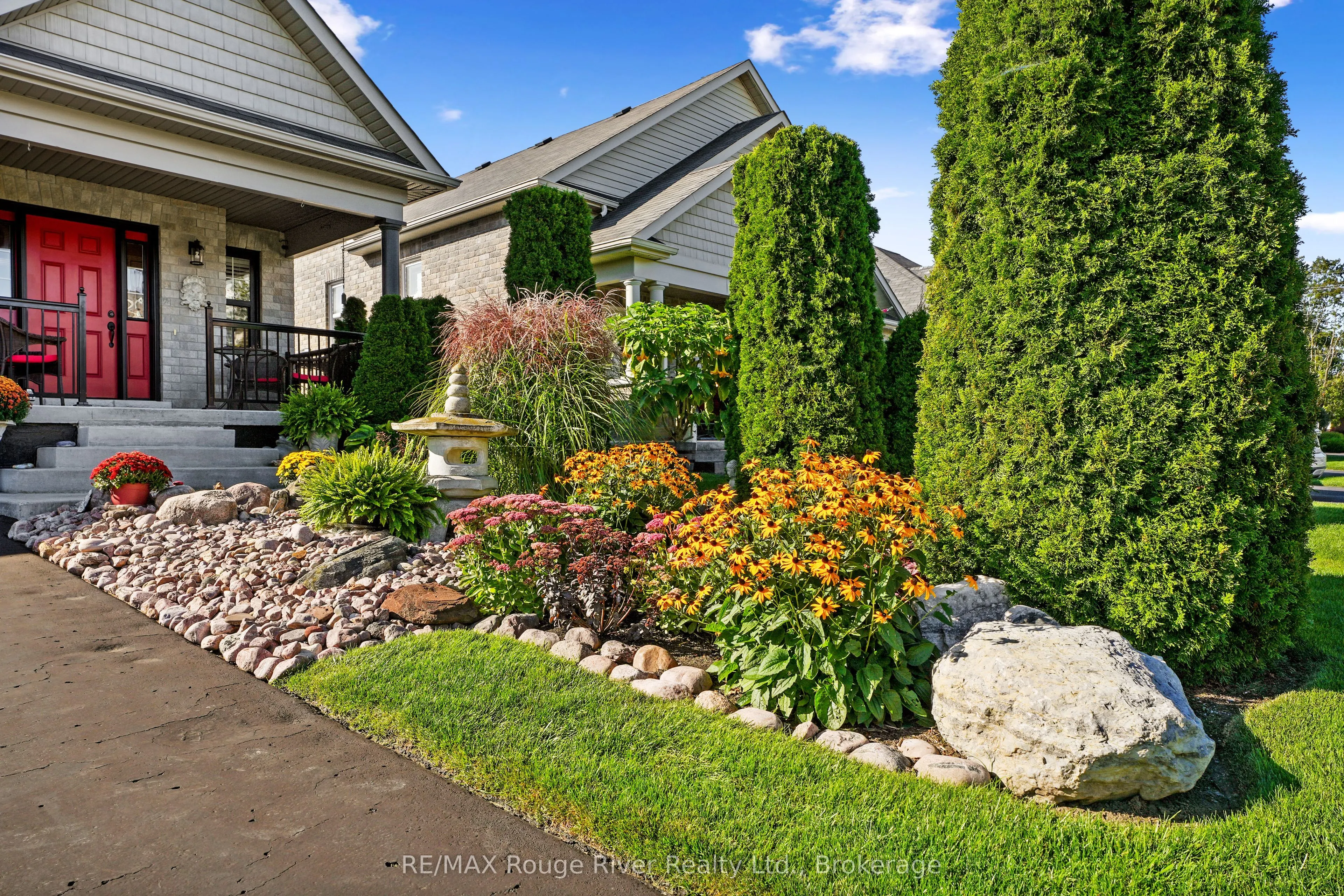 378 Lonsberry Drive