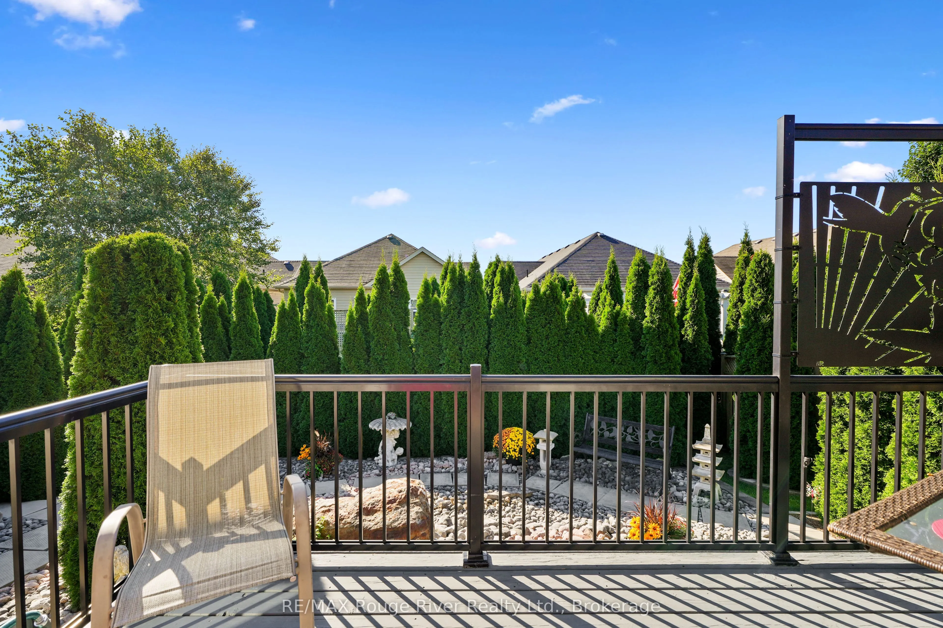 378 Lonsberry Drive