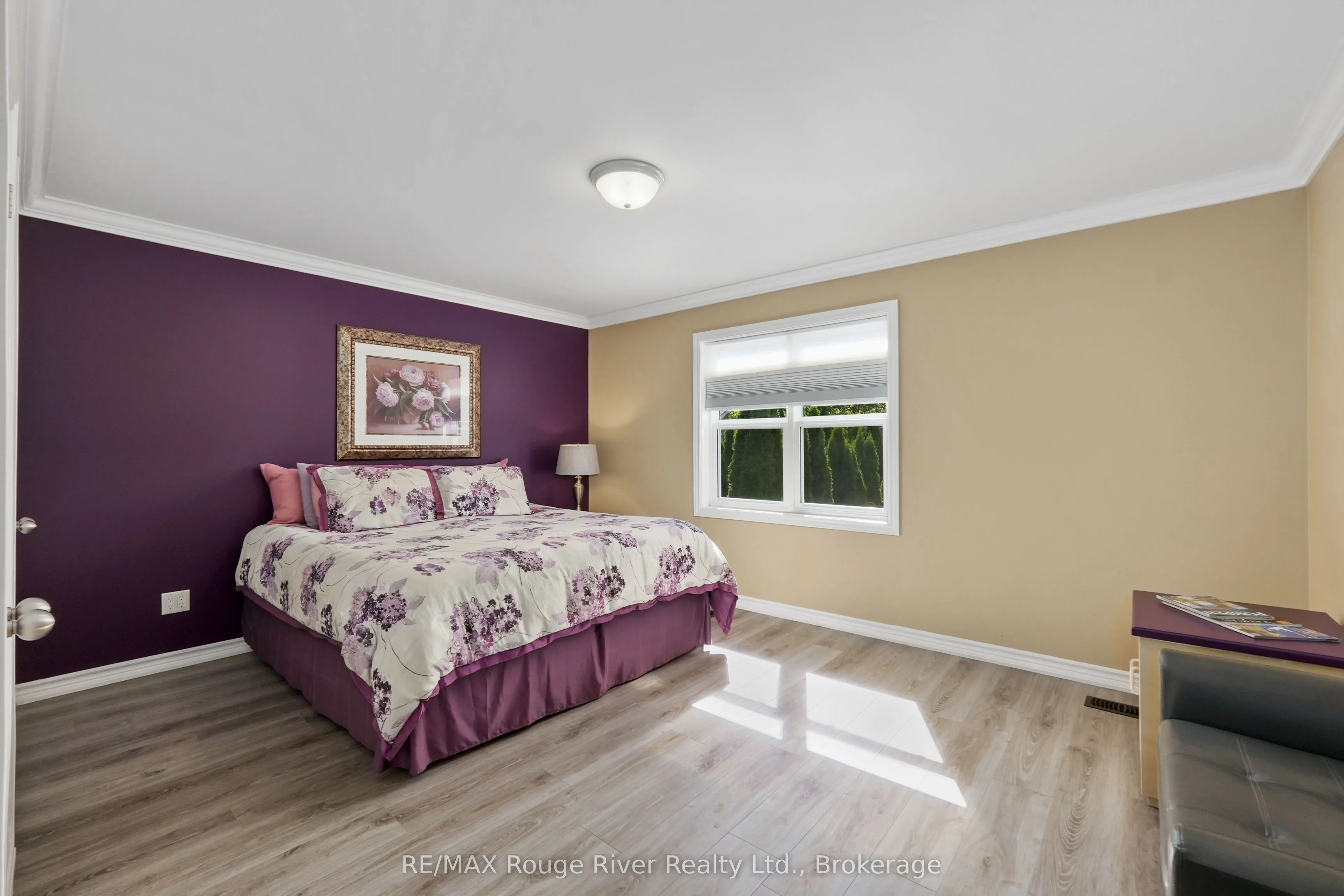 378 Lonsberry Drive