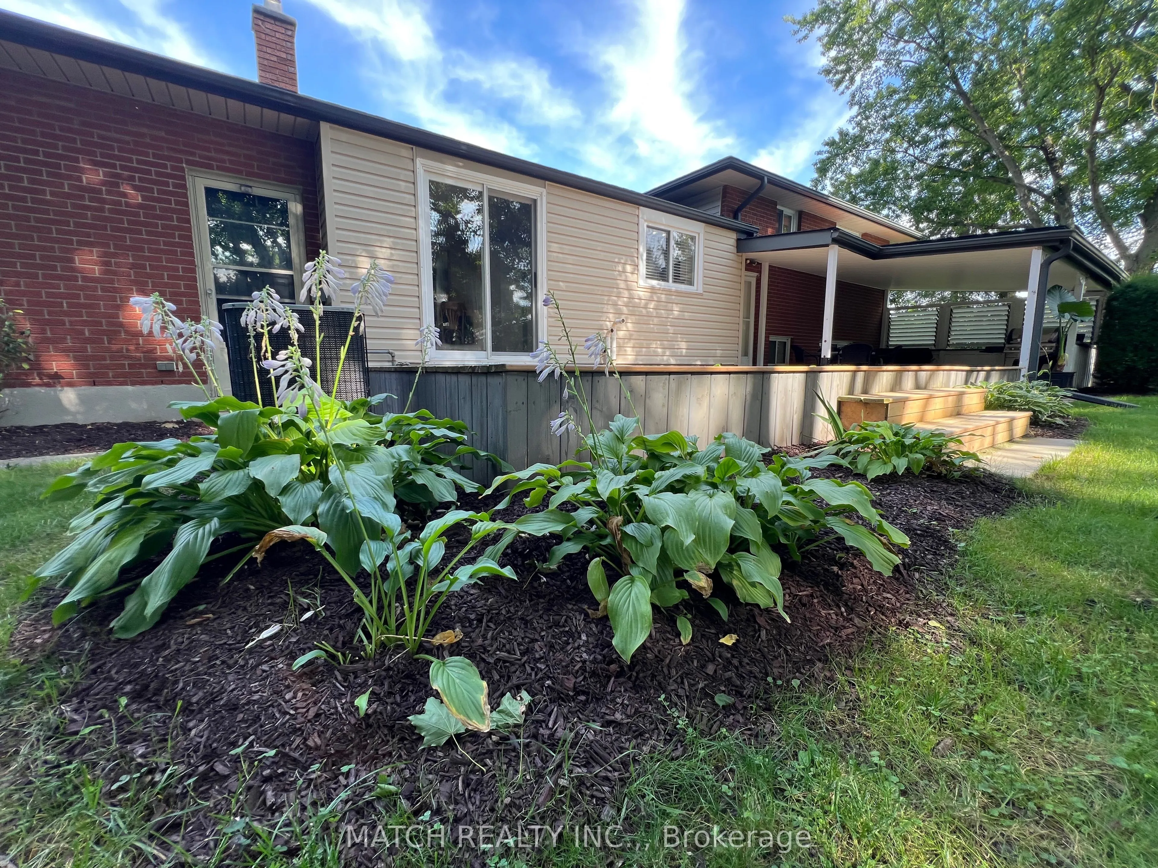 128 Erie Avenue