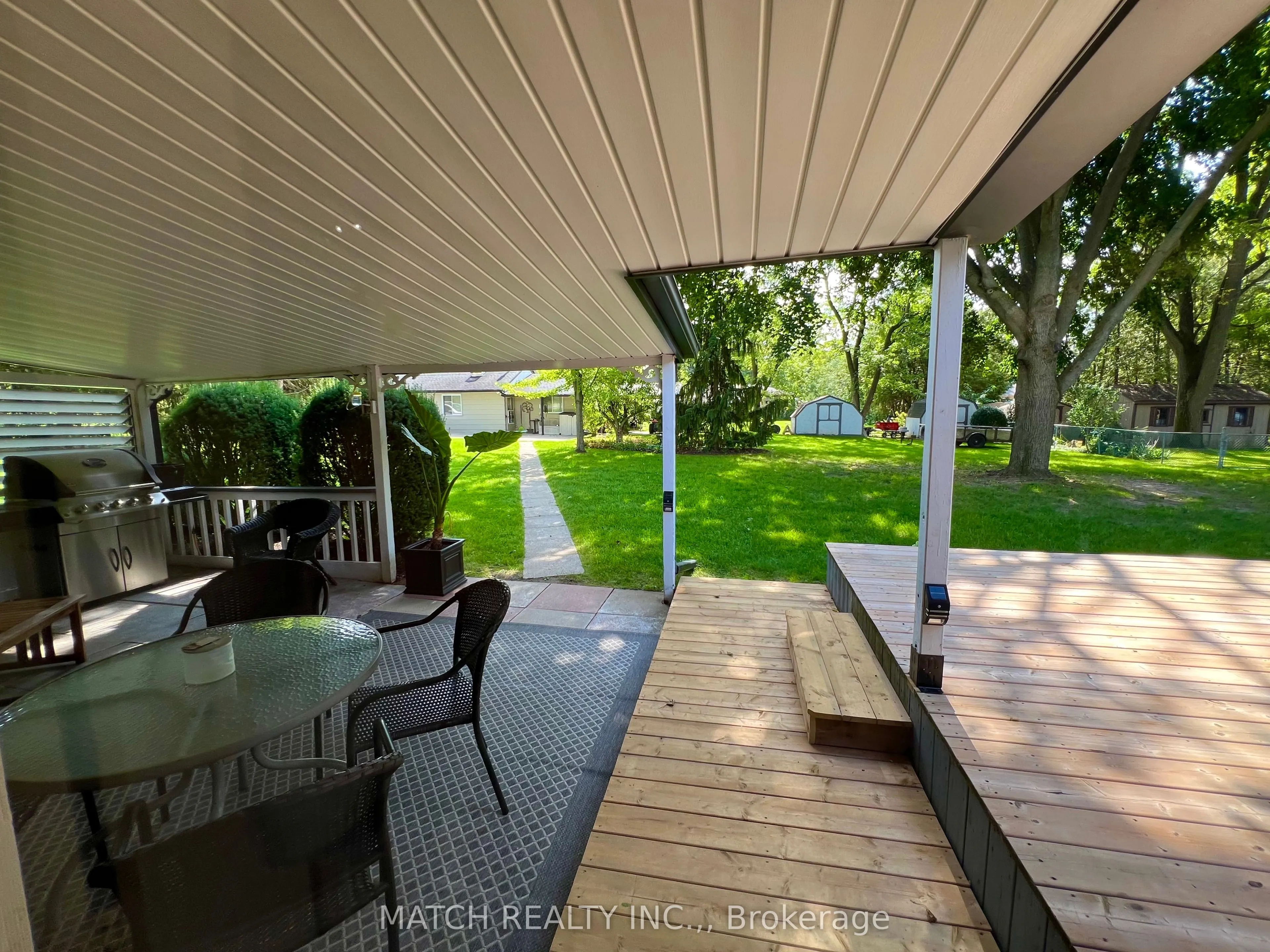 128 Erie Avenue