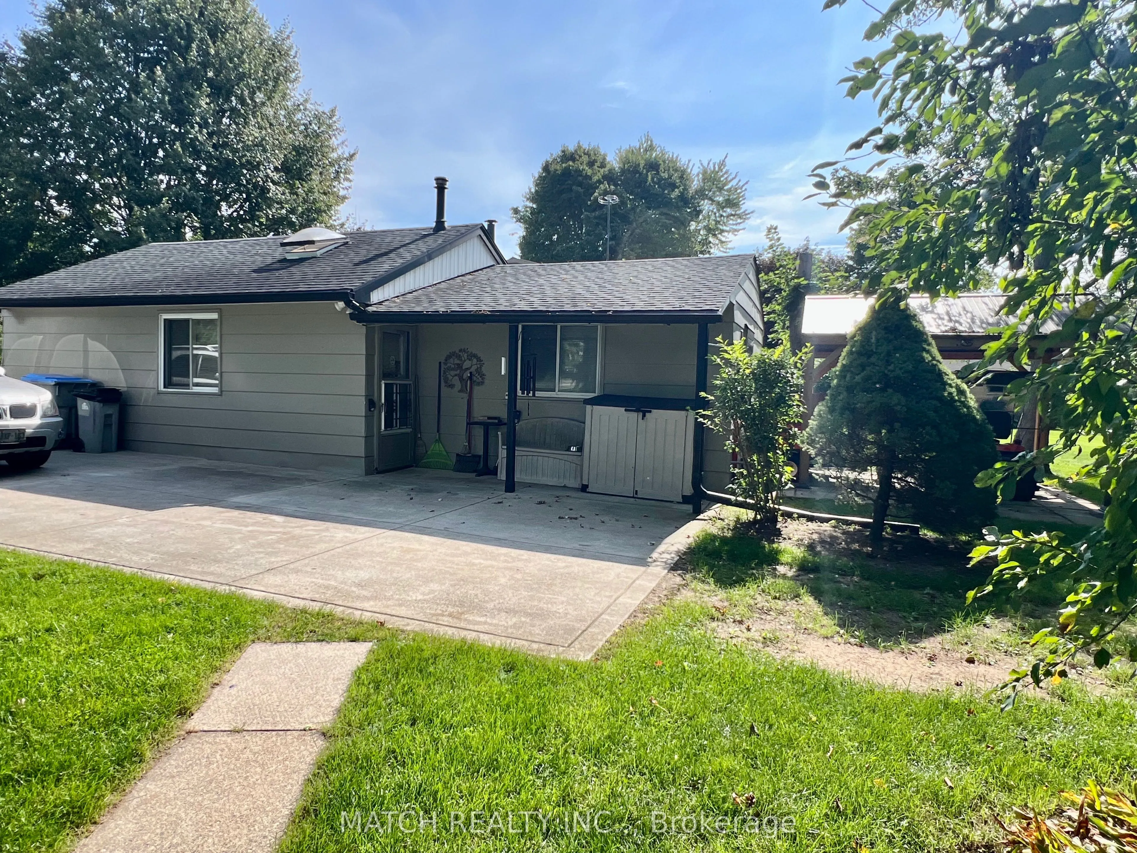 128 Erie Avenue