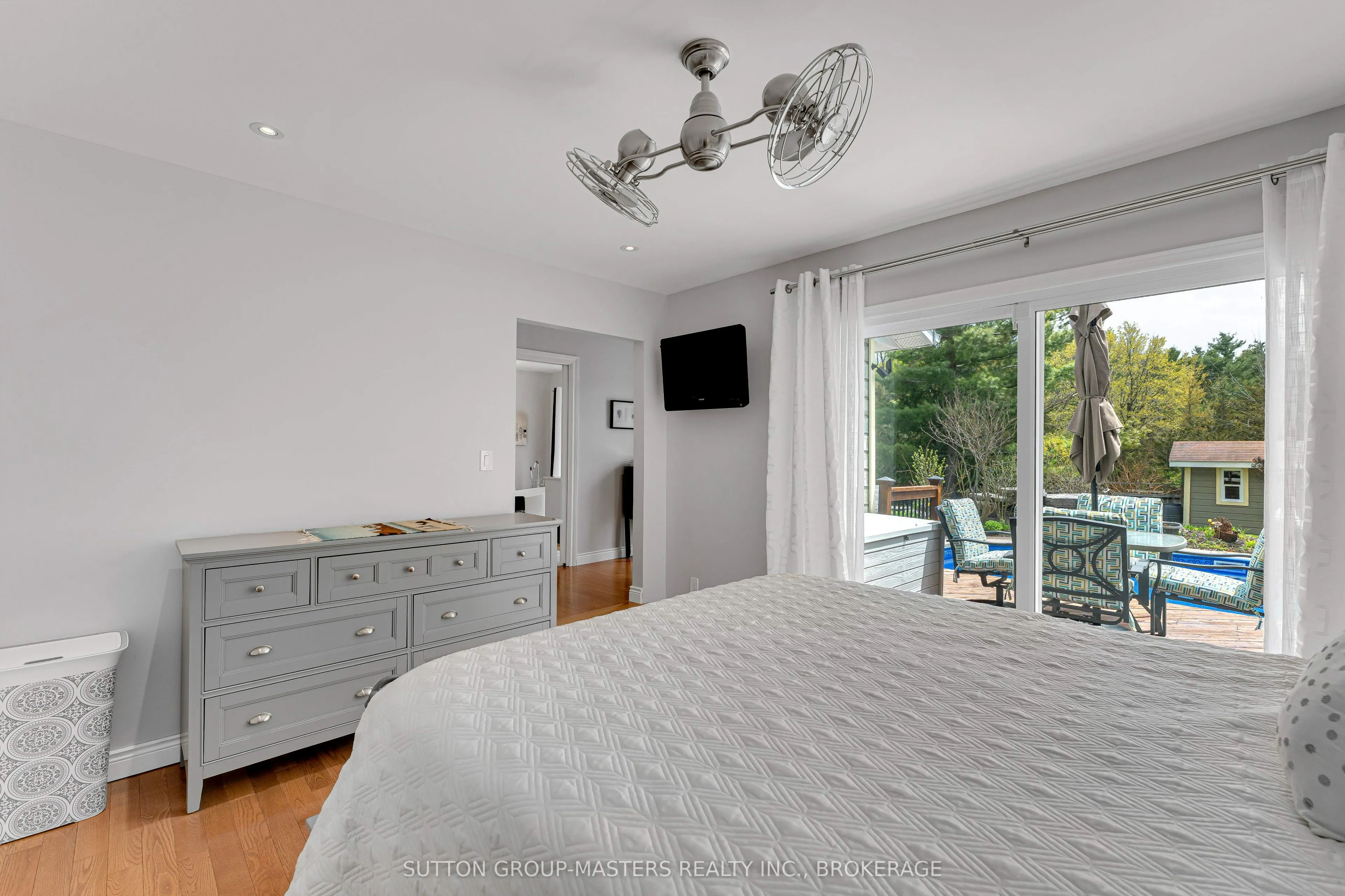 466 Colebrook Road