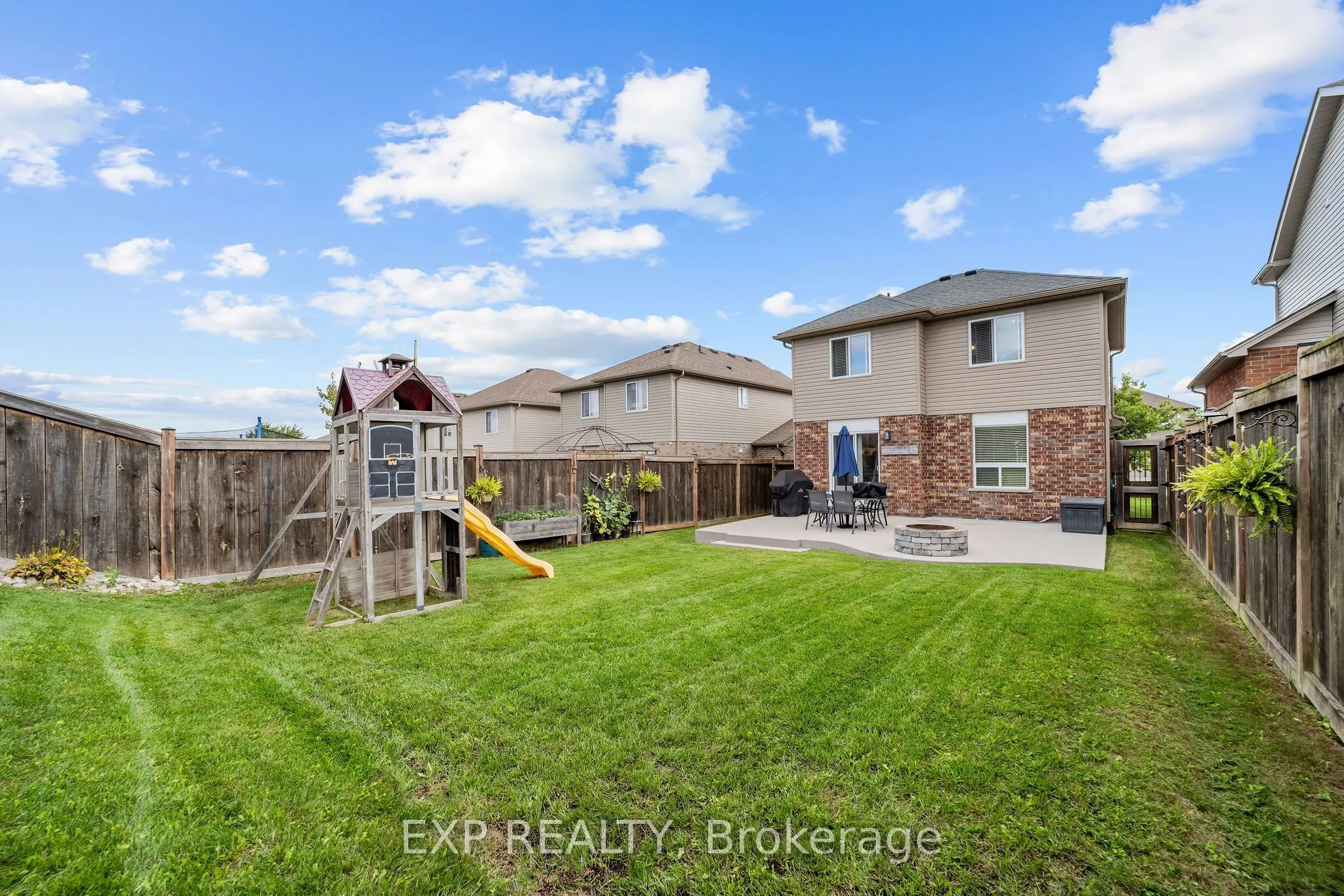 2700 Foxbend Link