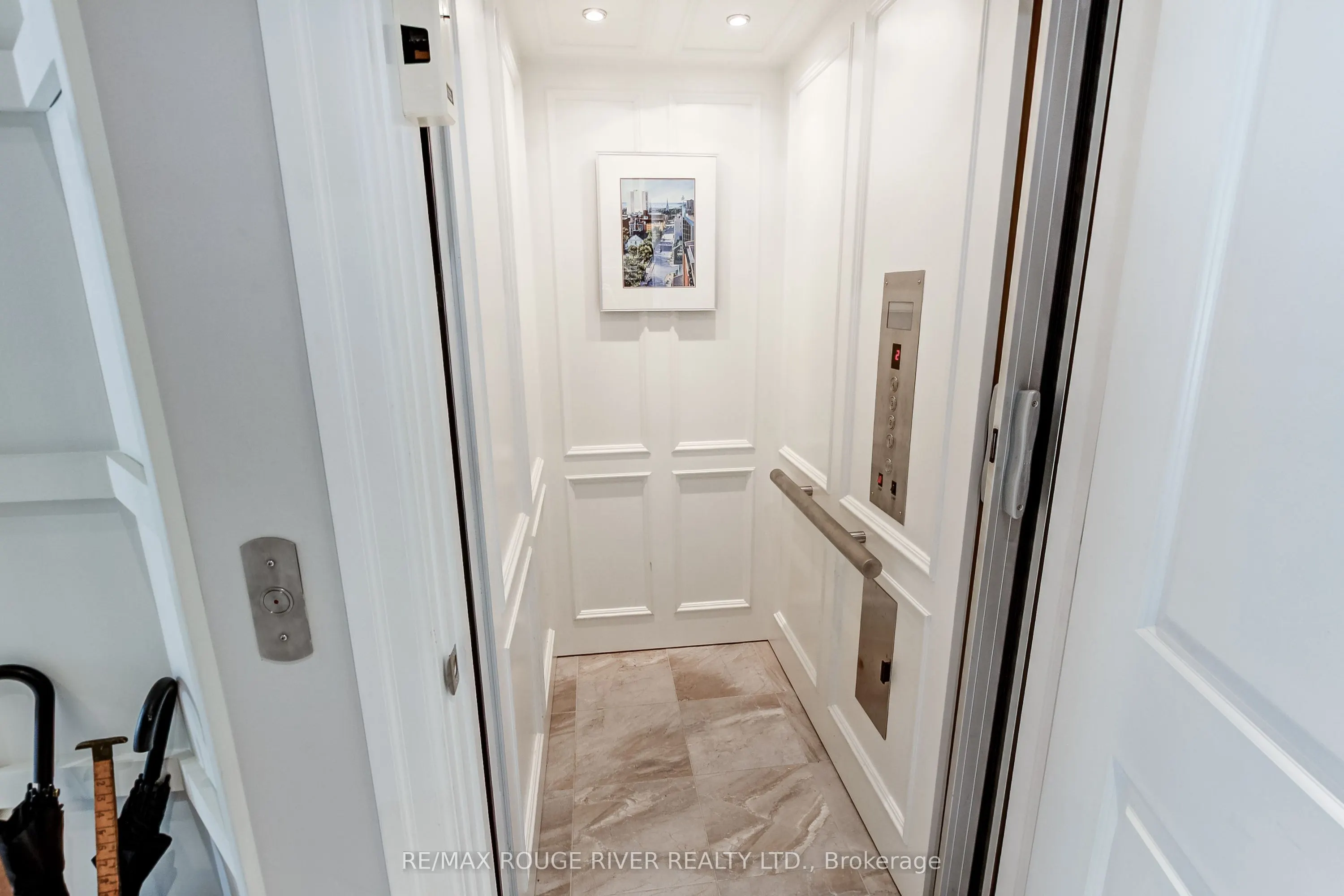 17 St. Andrews Lane S #17