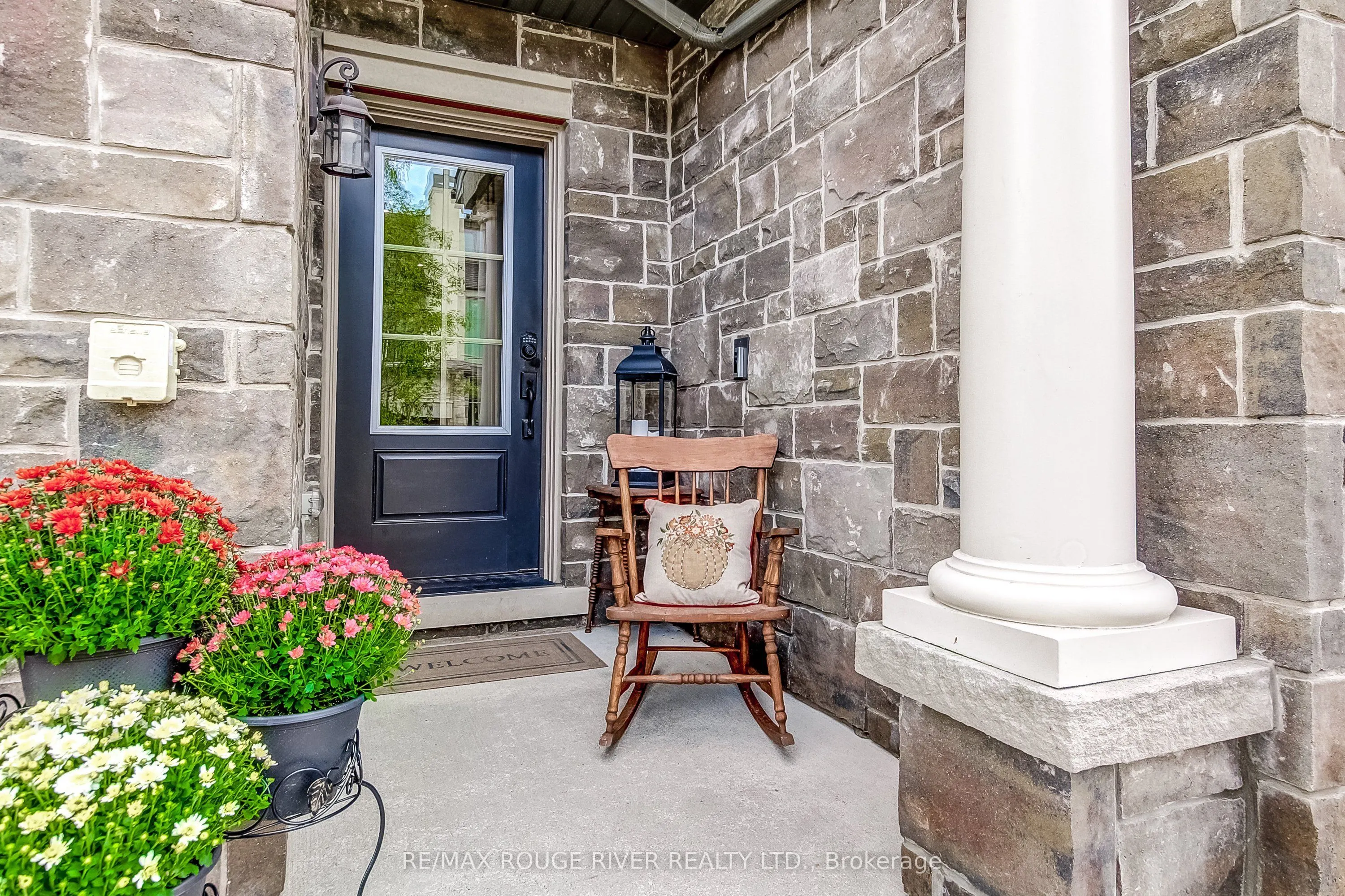 17 St. Andrews Lane S #17