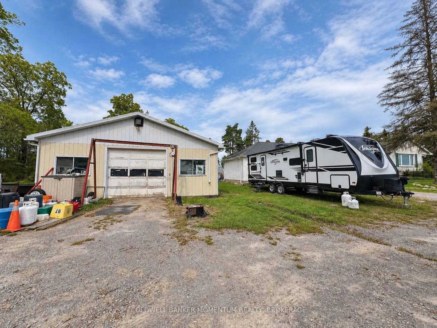 935 Twenty Road
