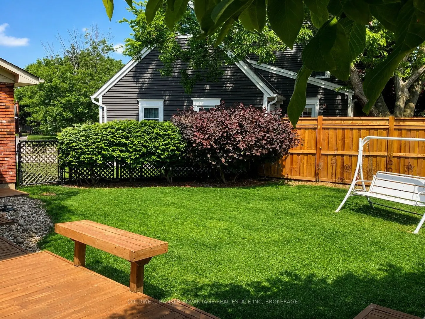 28 Dixon Crescent