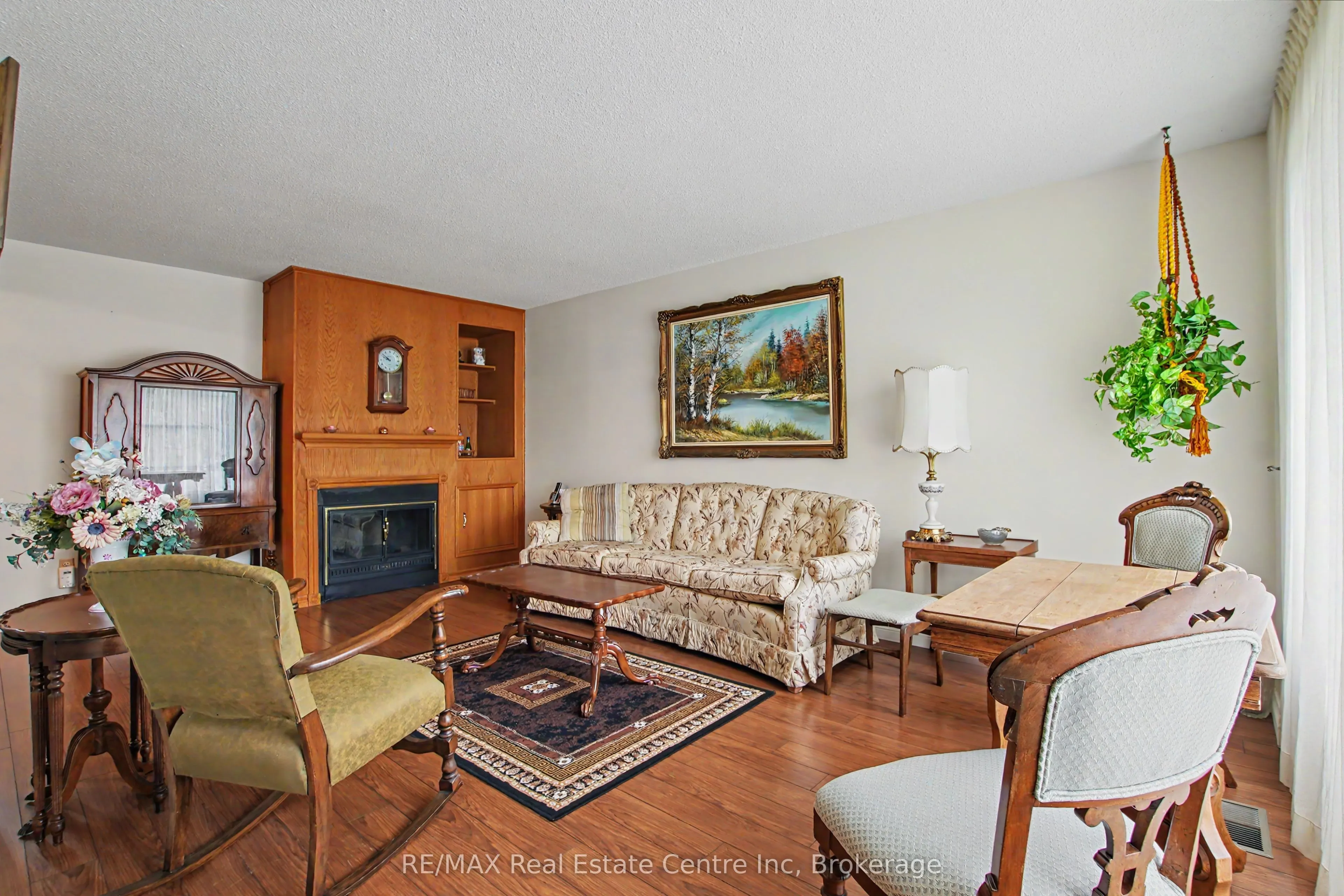 78 Rolling Meadows Drive
