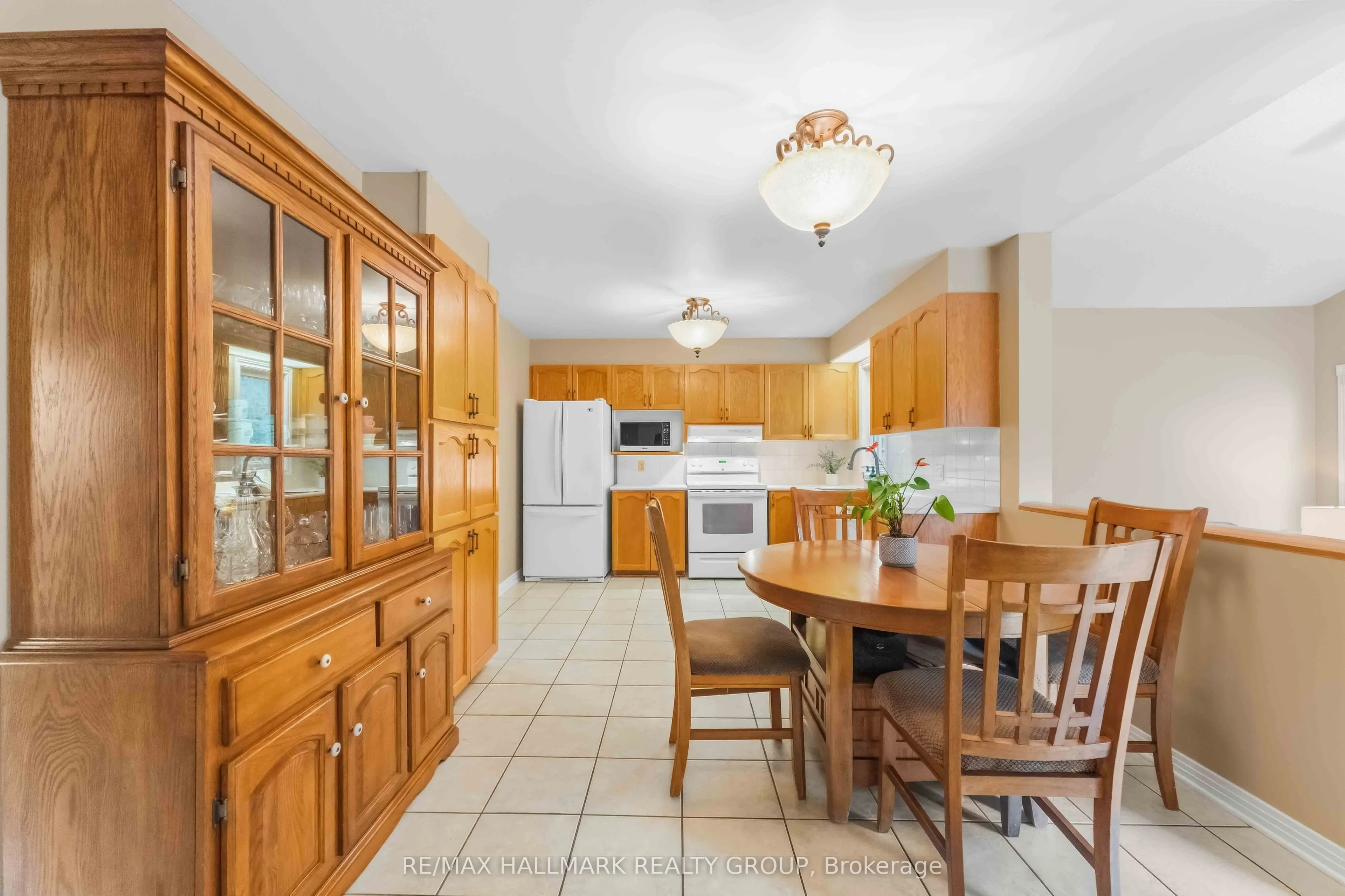 2053 ROLLING BROOK Drive
