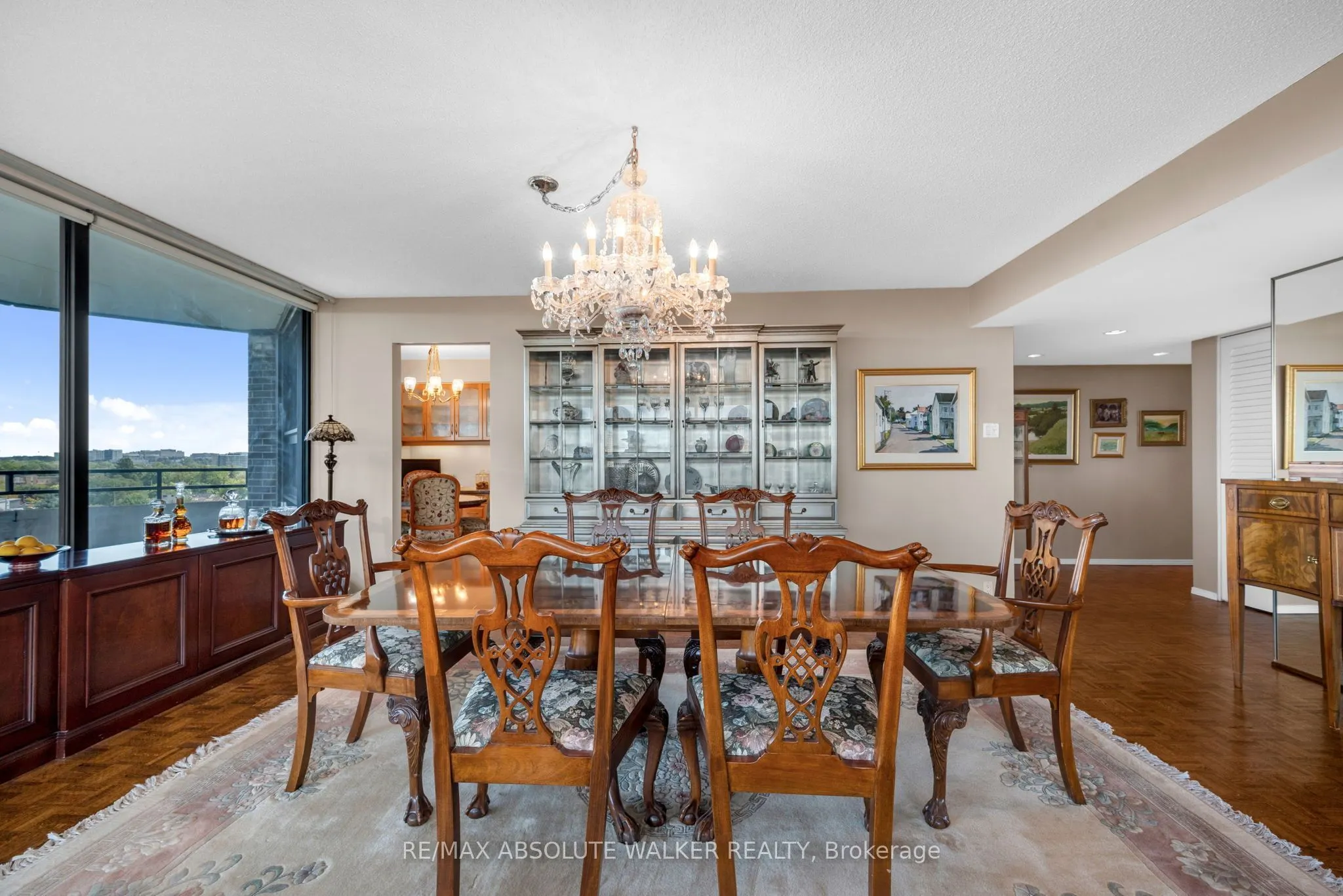 300 Queen Elizabeth Drive #9B