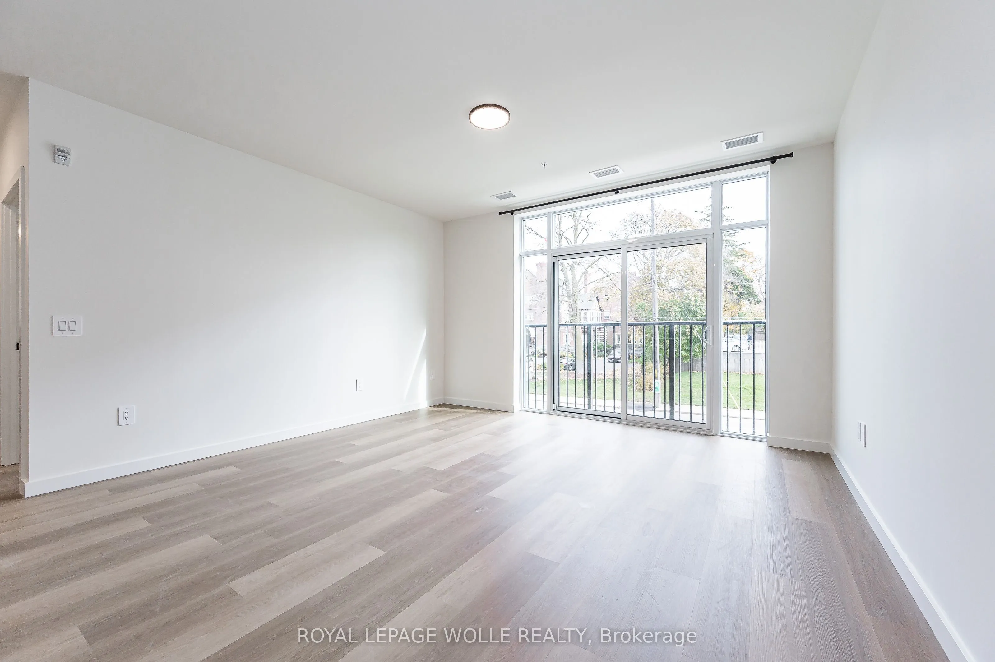 24 Union Street E #303