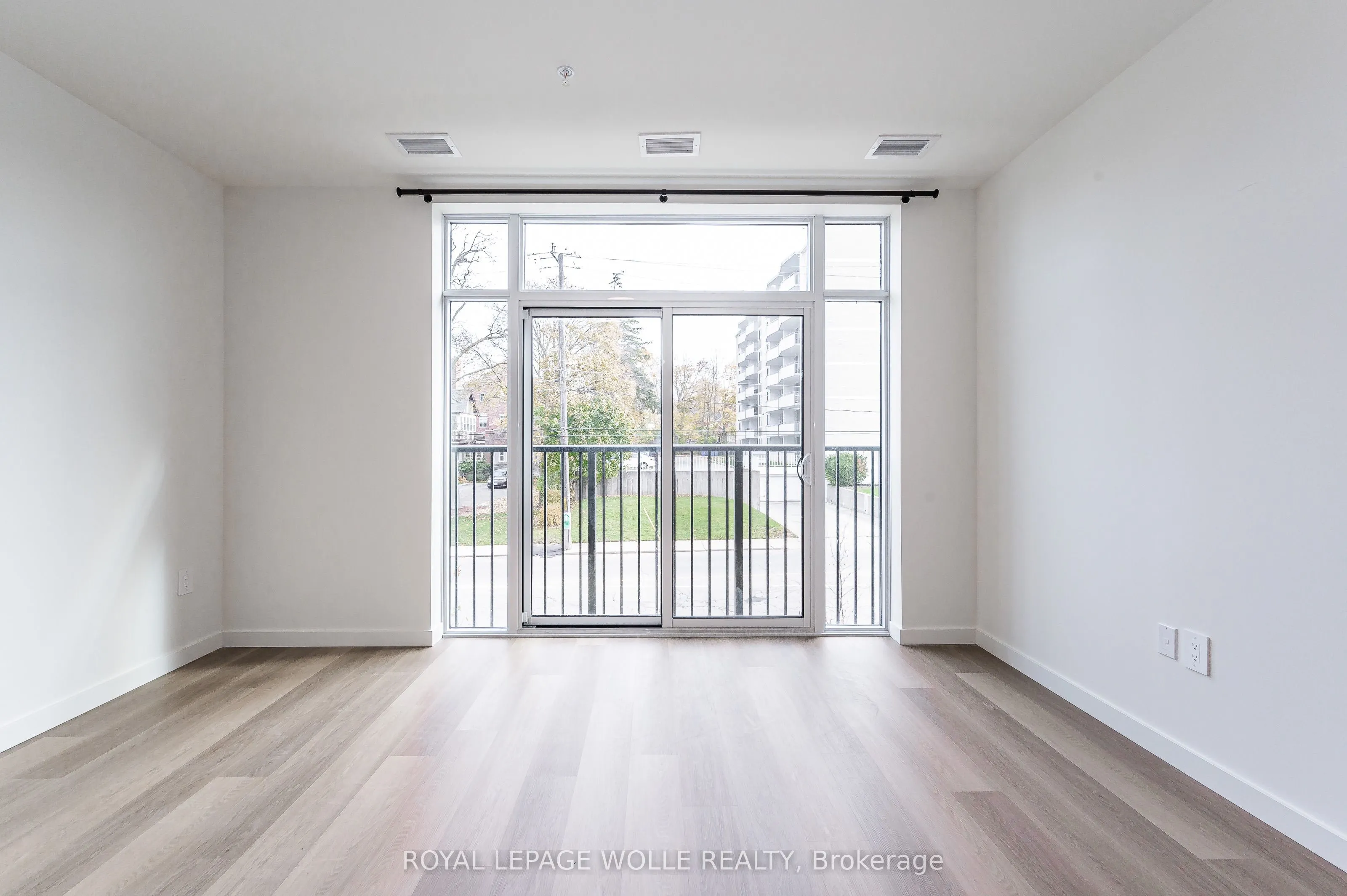 24 Union Street E #303