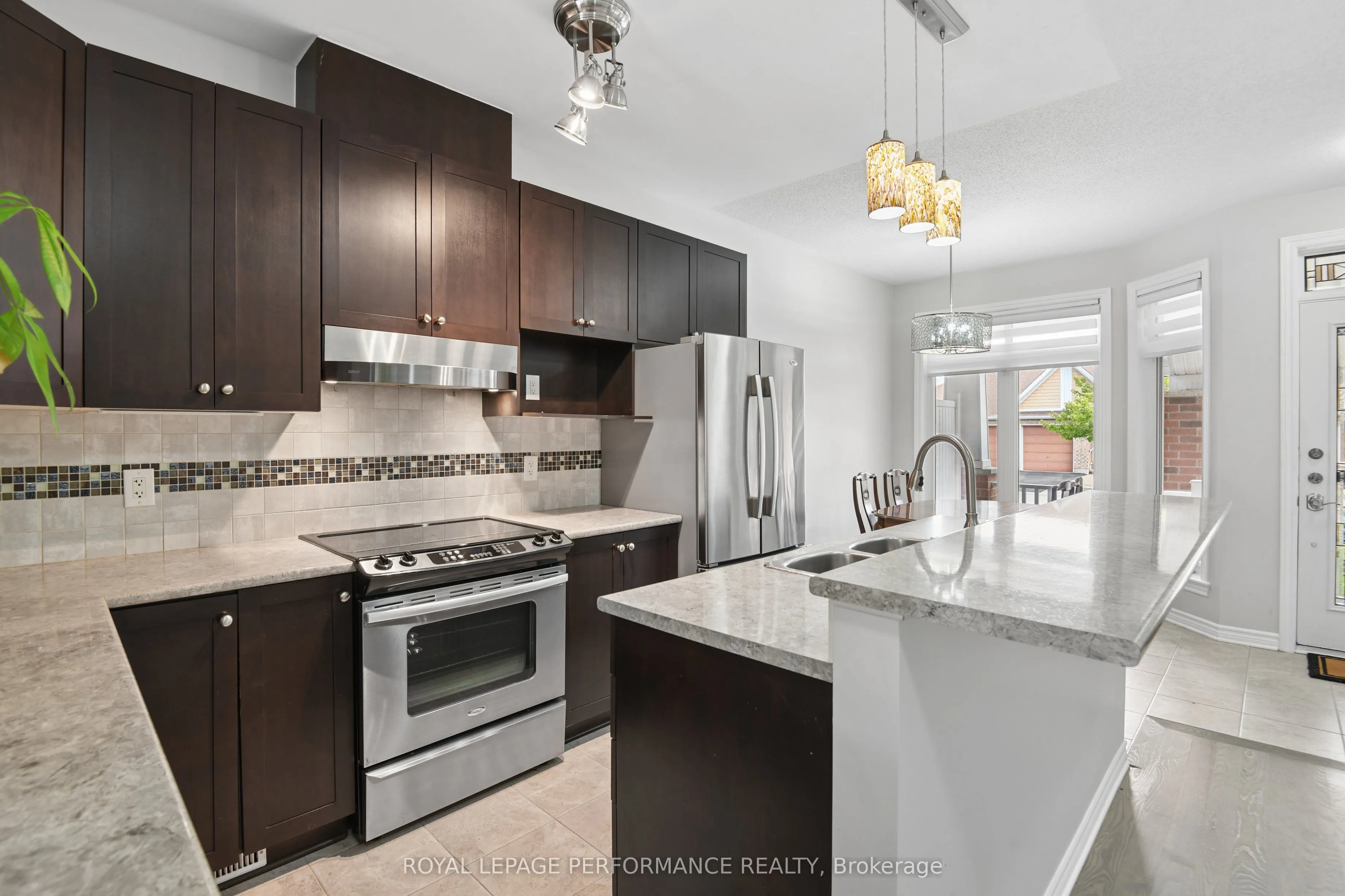 261 Bulrush Crescent