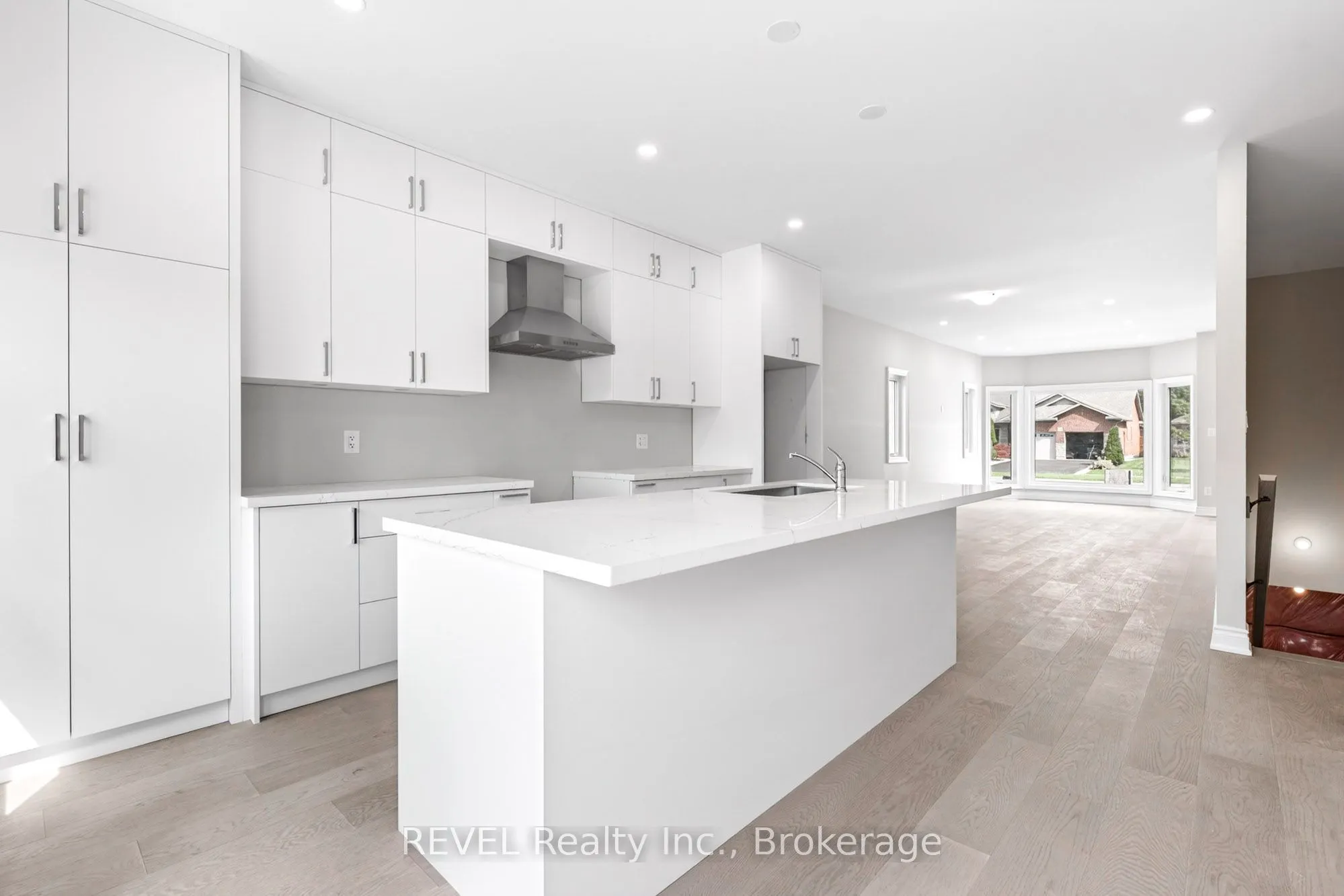 201 HETRAM Court