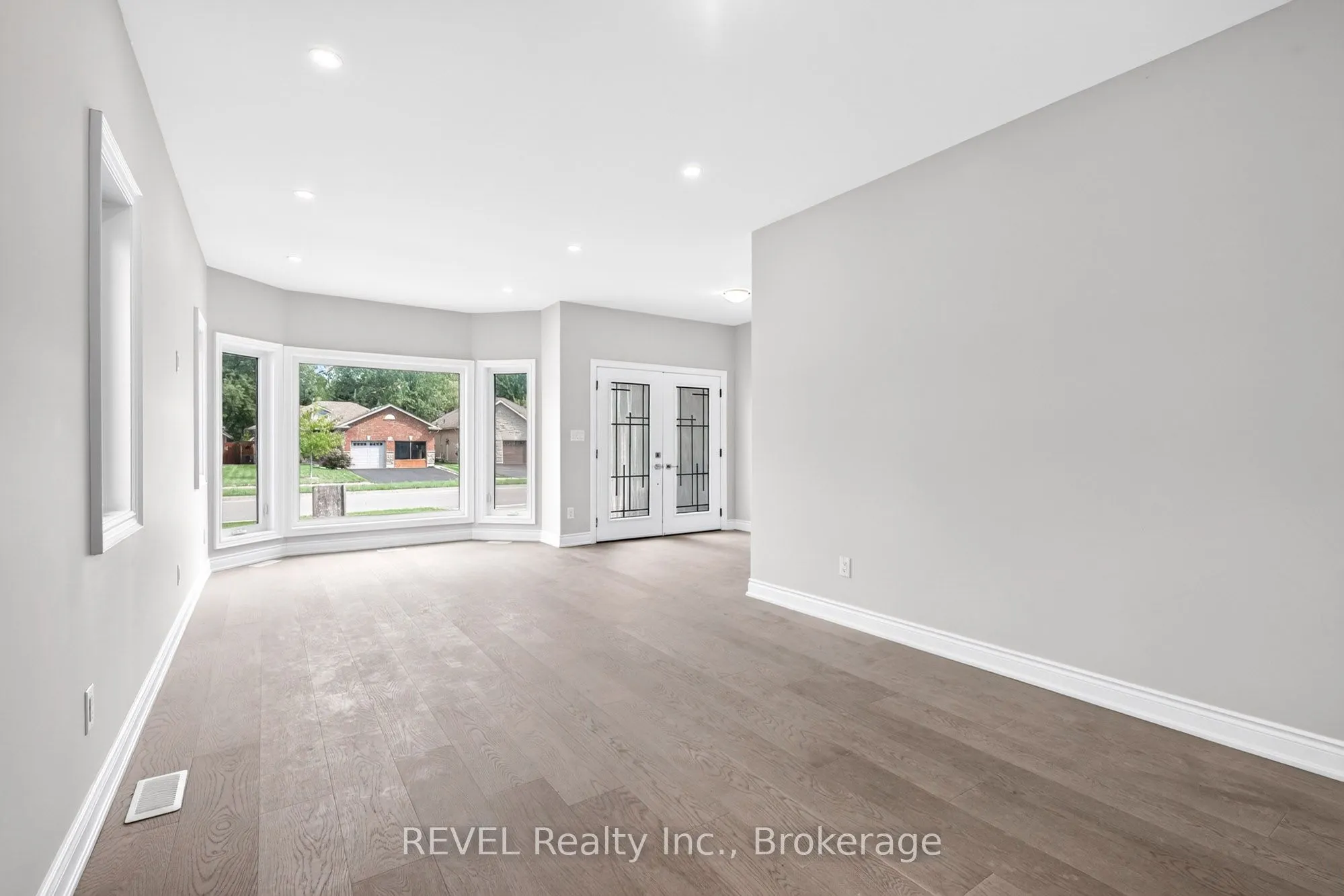201 HETRAM Court