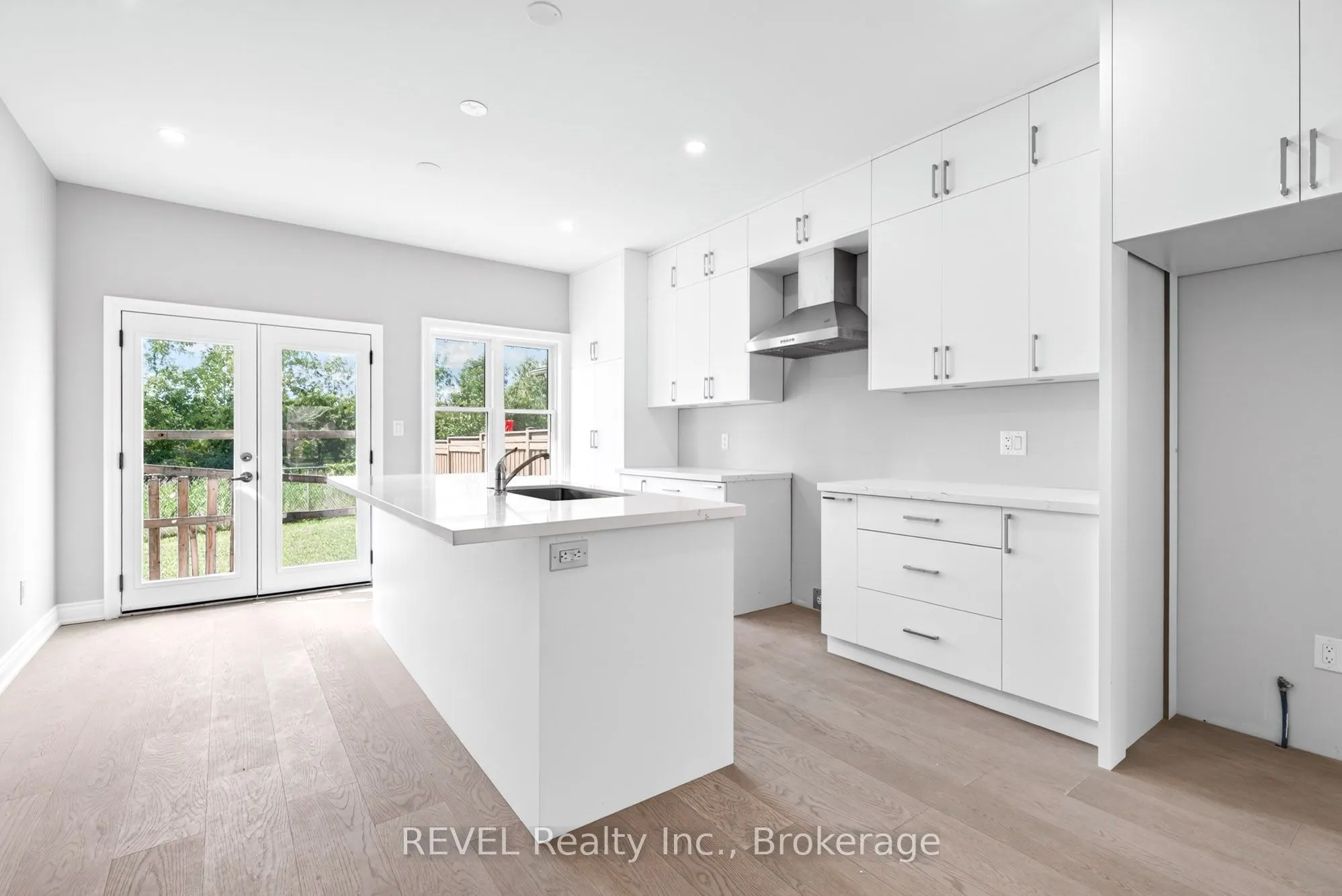 201 HETRAM Court