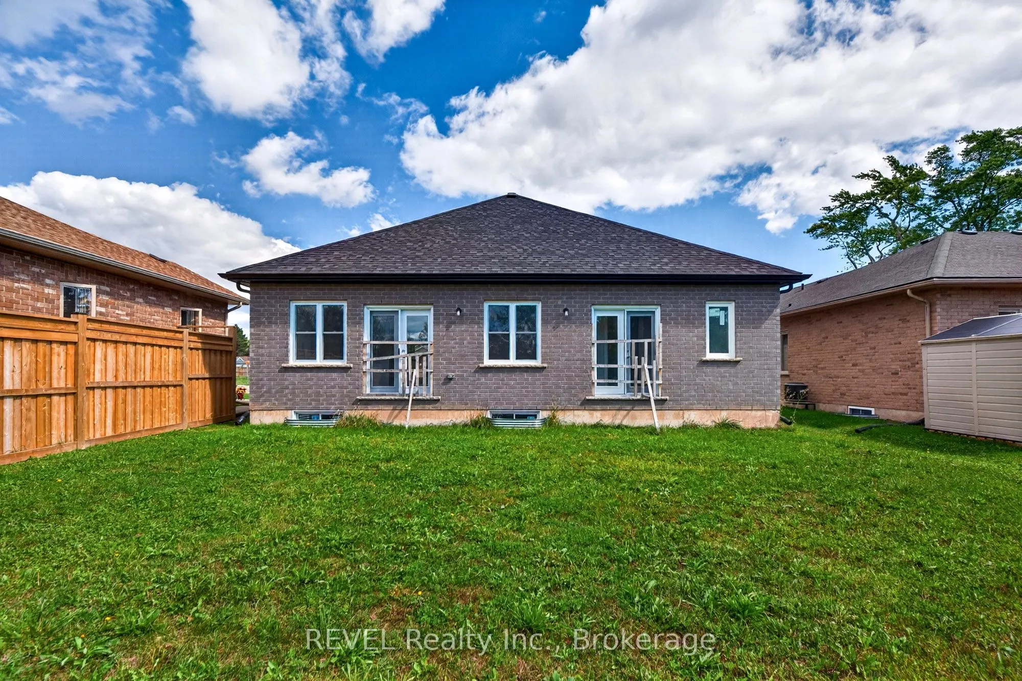 201 HETRAM Court