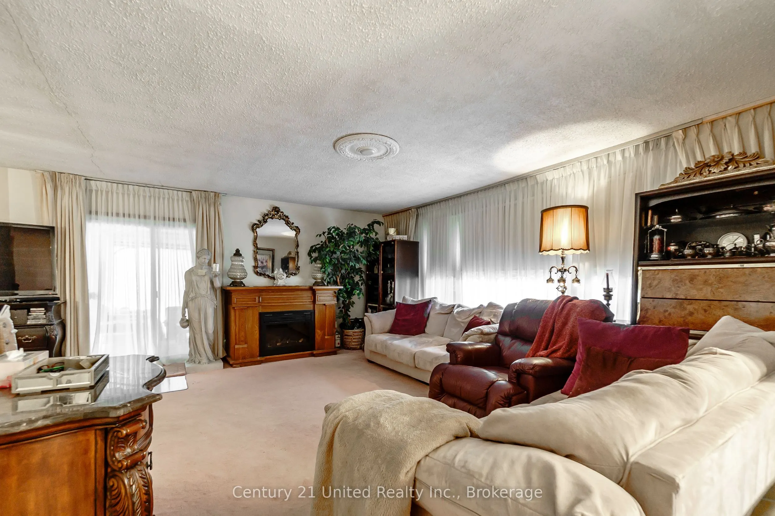 2085 Springwood Road