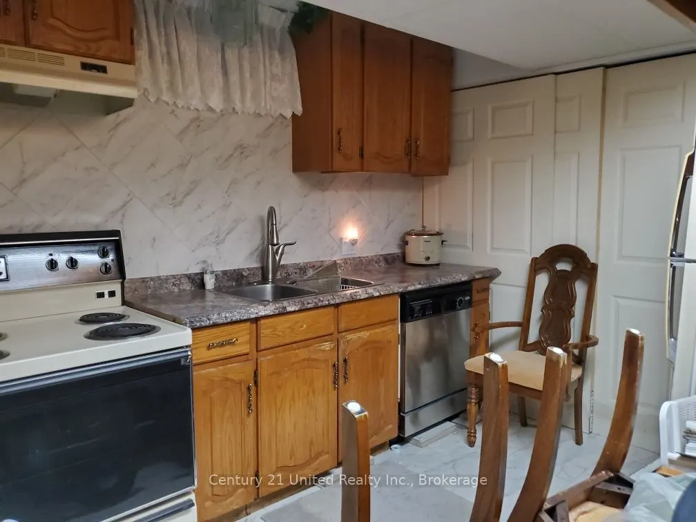 2085 Springwood Road
