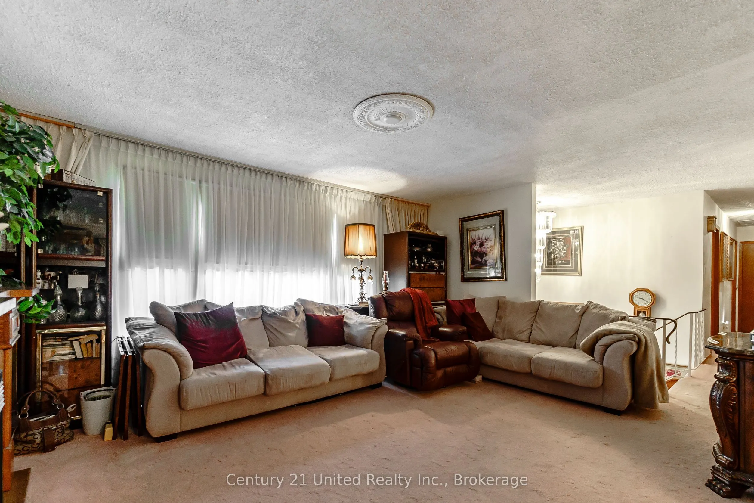 2085 Springwood Road