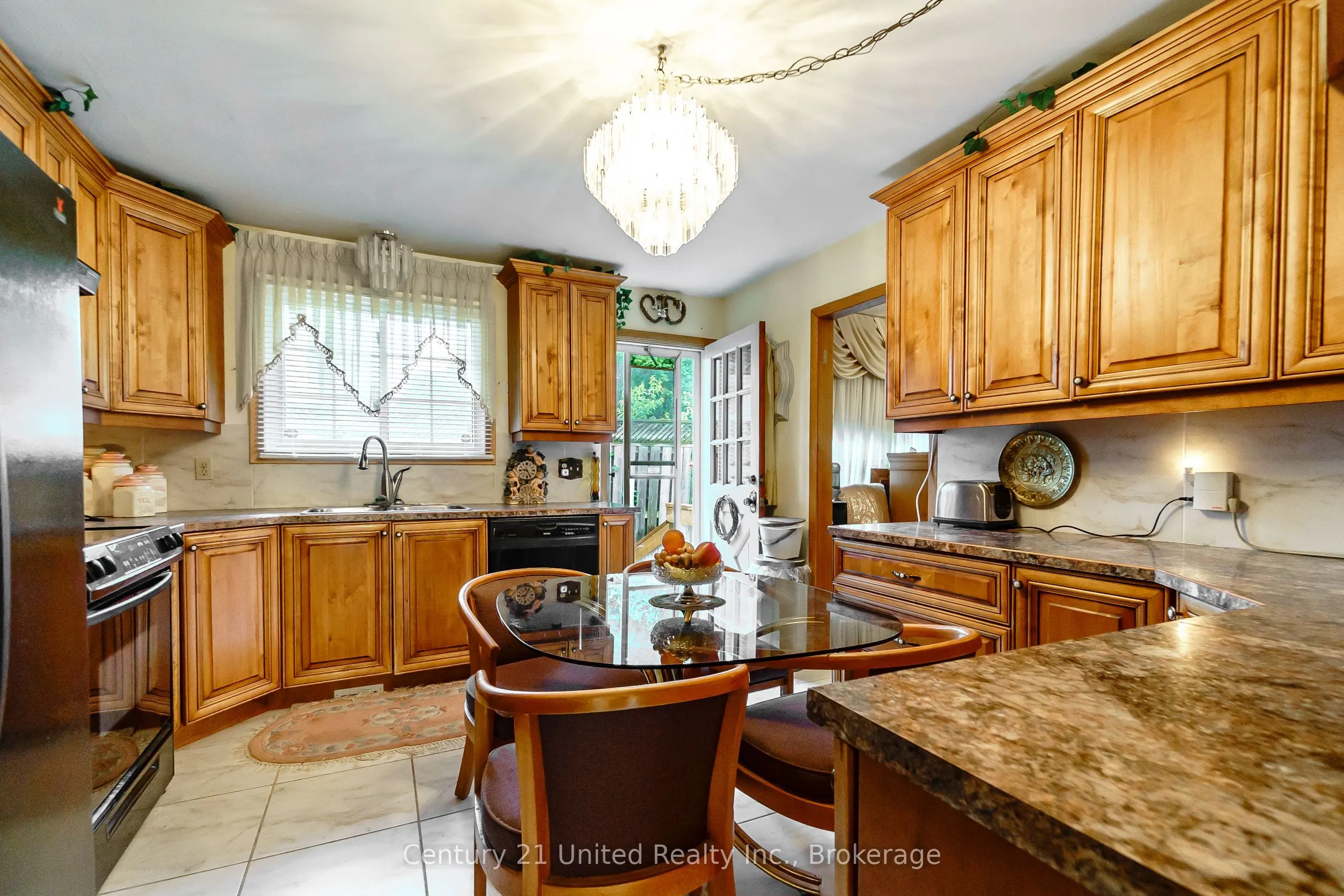 2085 Springwood Road