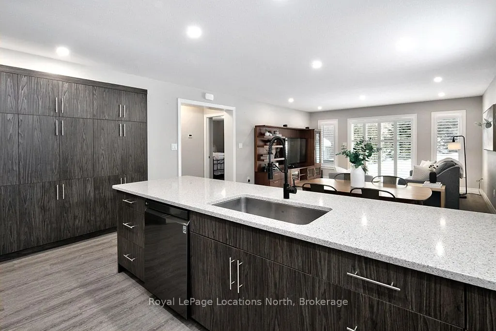 17 Elgin Street S