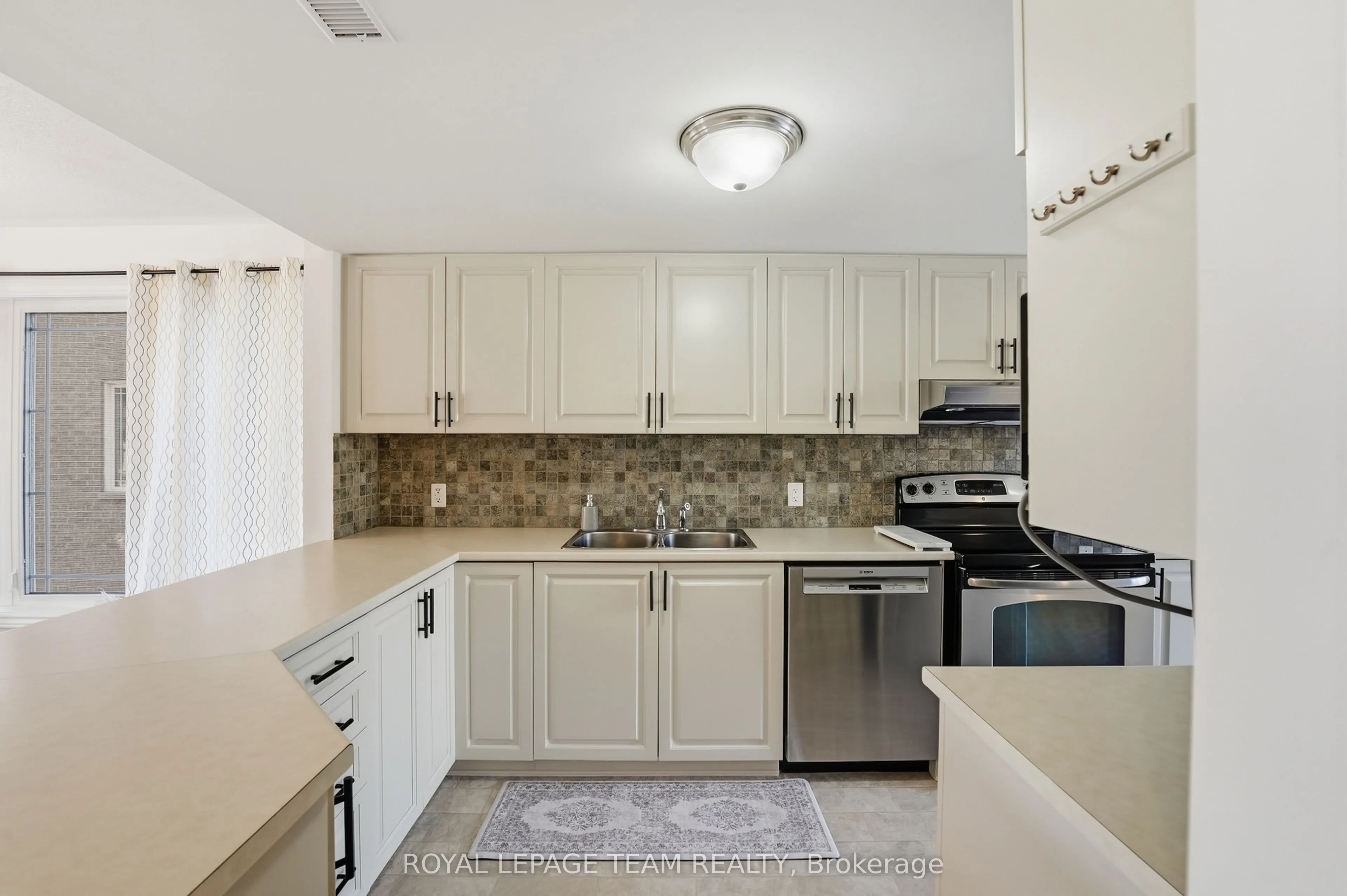 128 Paseo Private #59