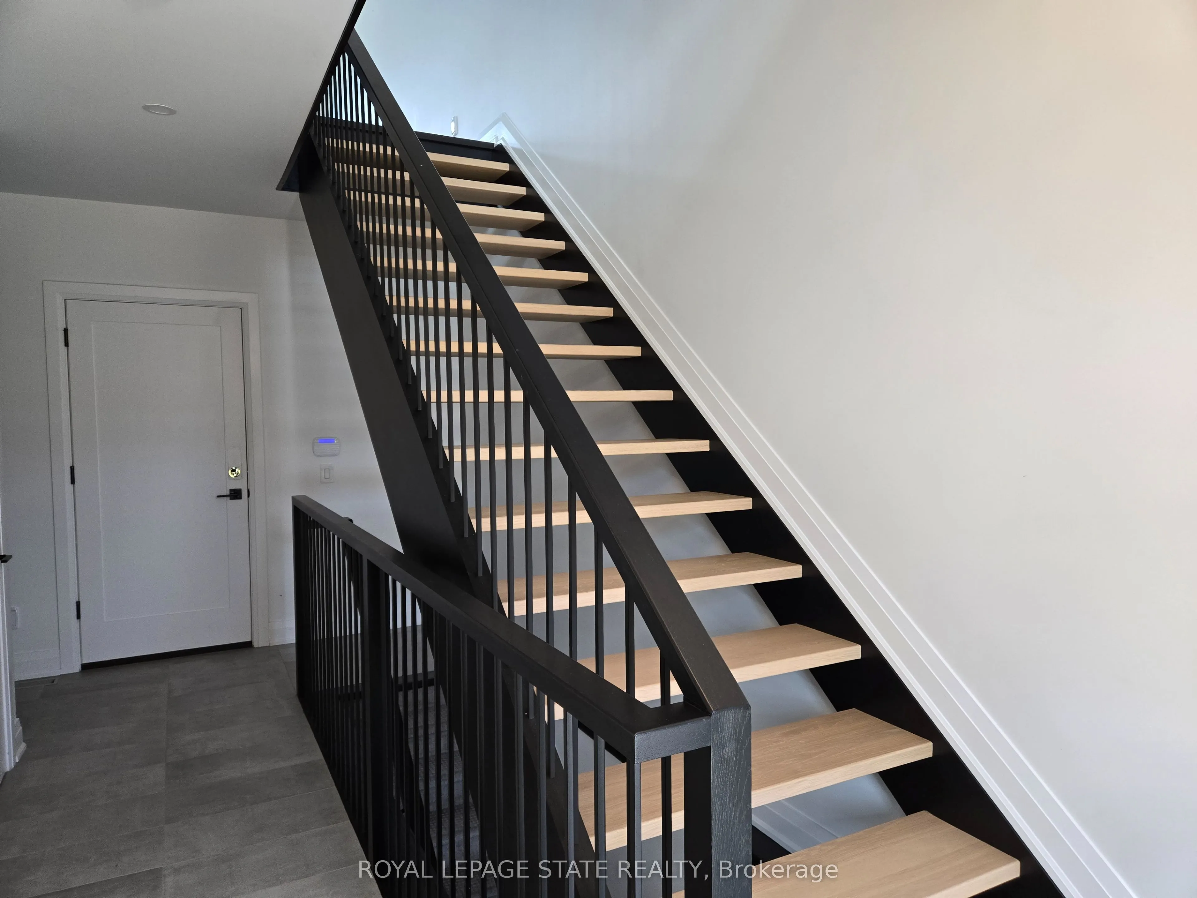 151C Port Robinson Road #15