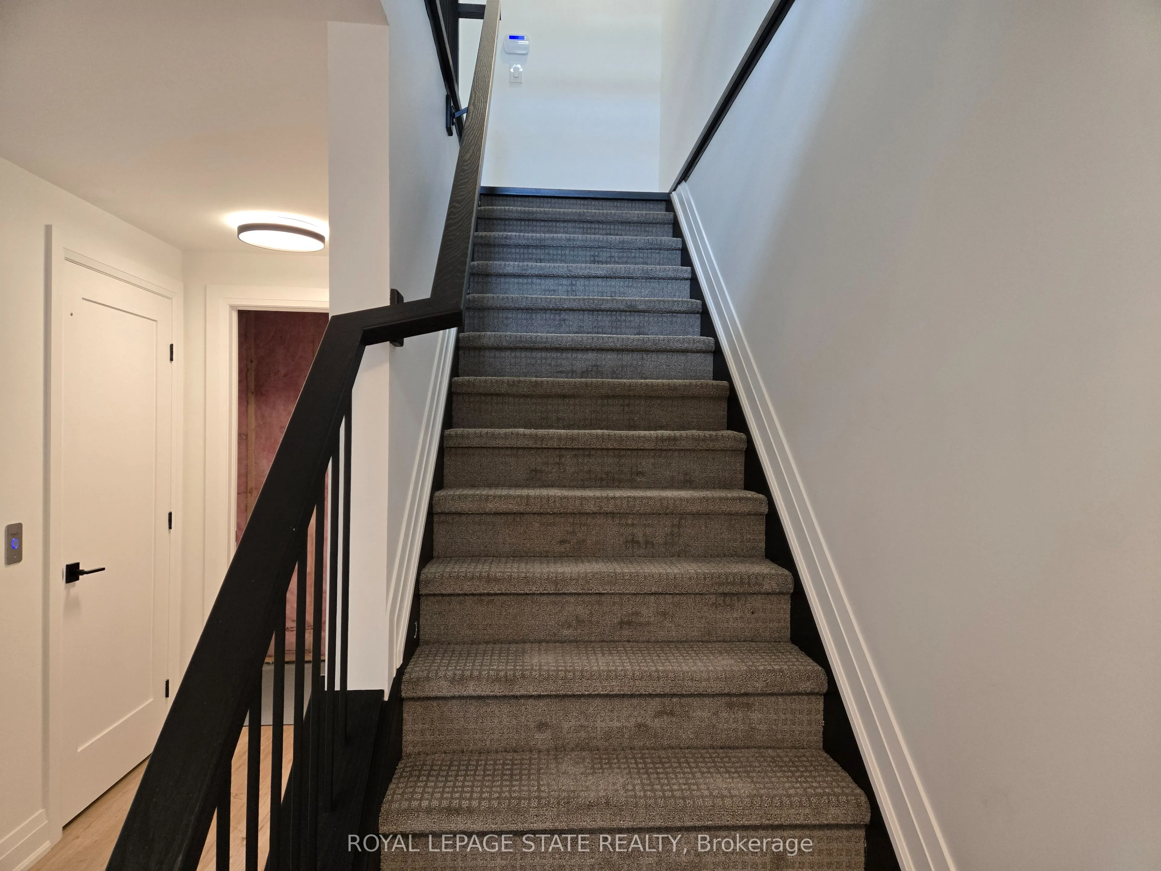 151C Port Robinson Road #15
