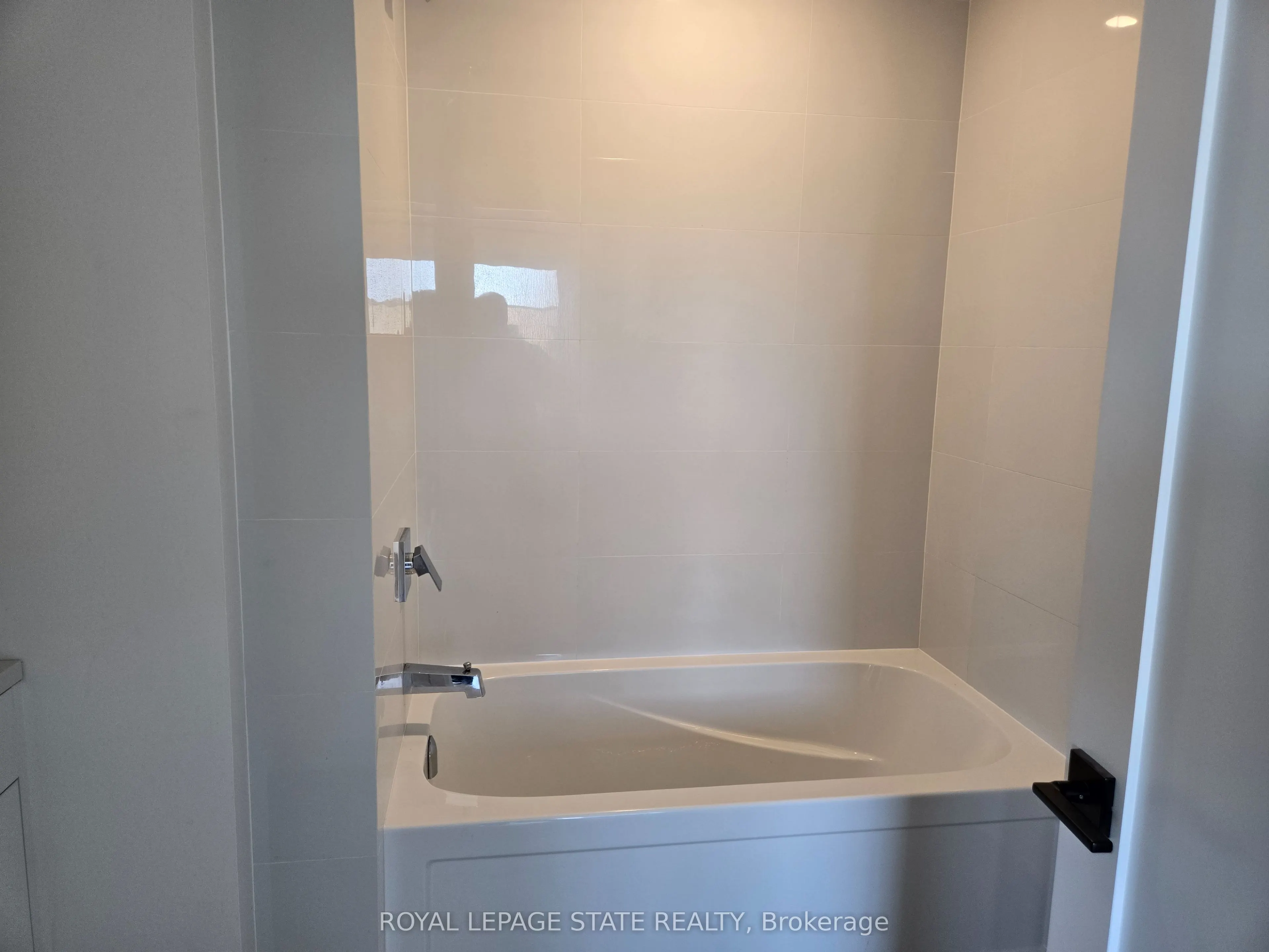 151C Port Robinson Road #15