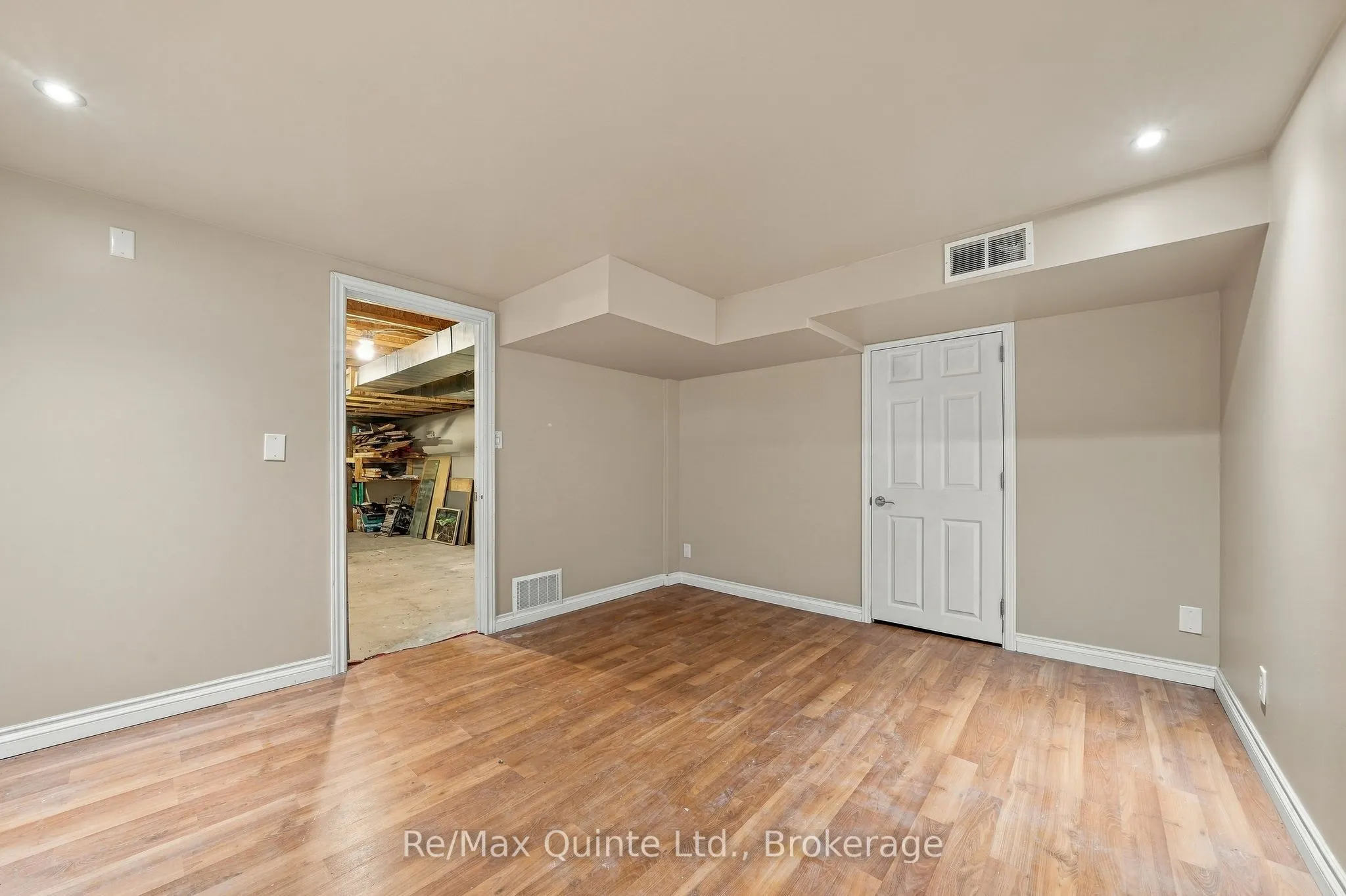 45 Sills Road