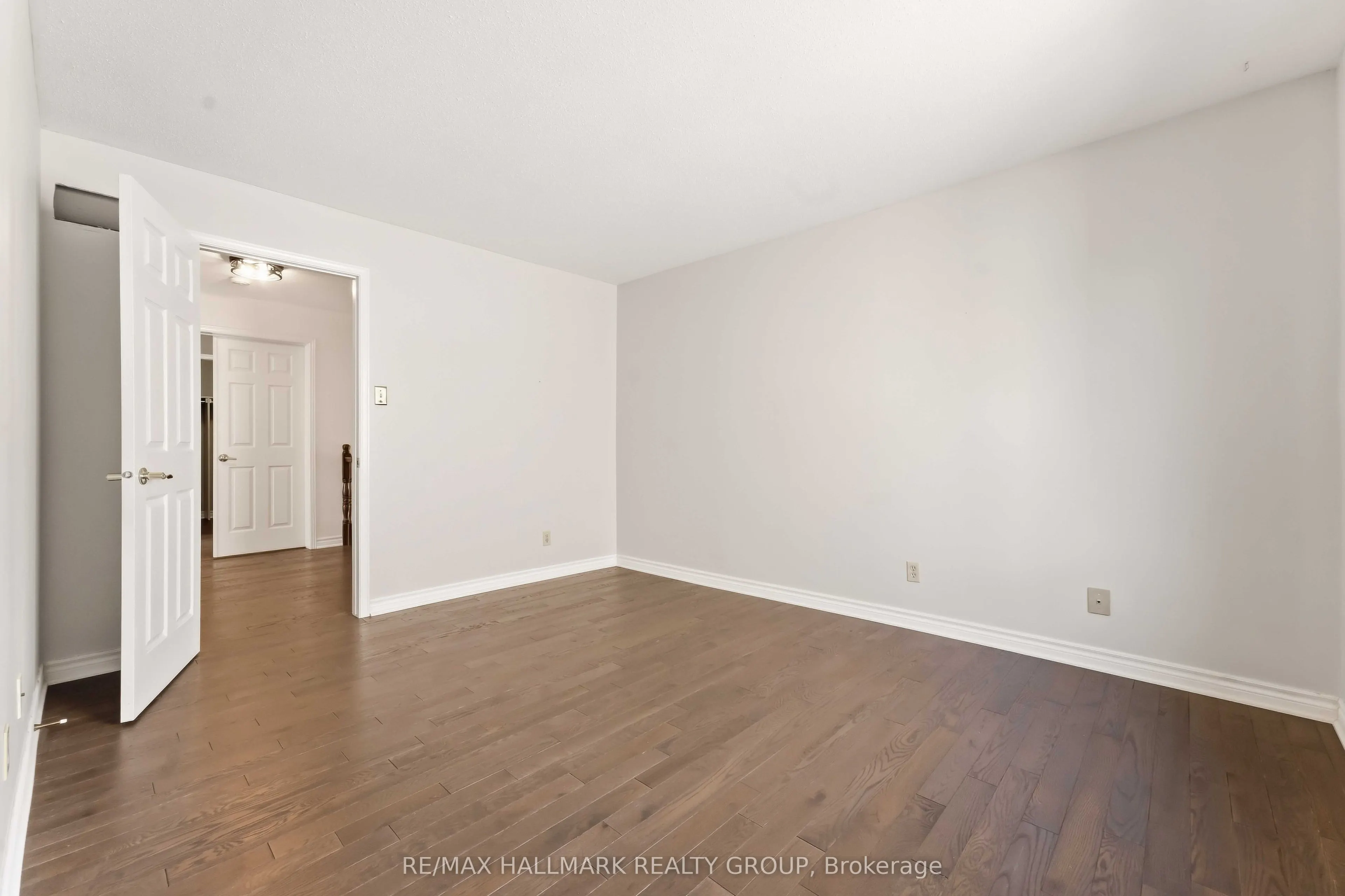 1441 Talcy Crescent
