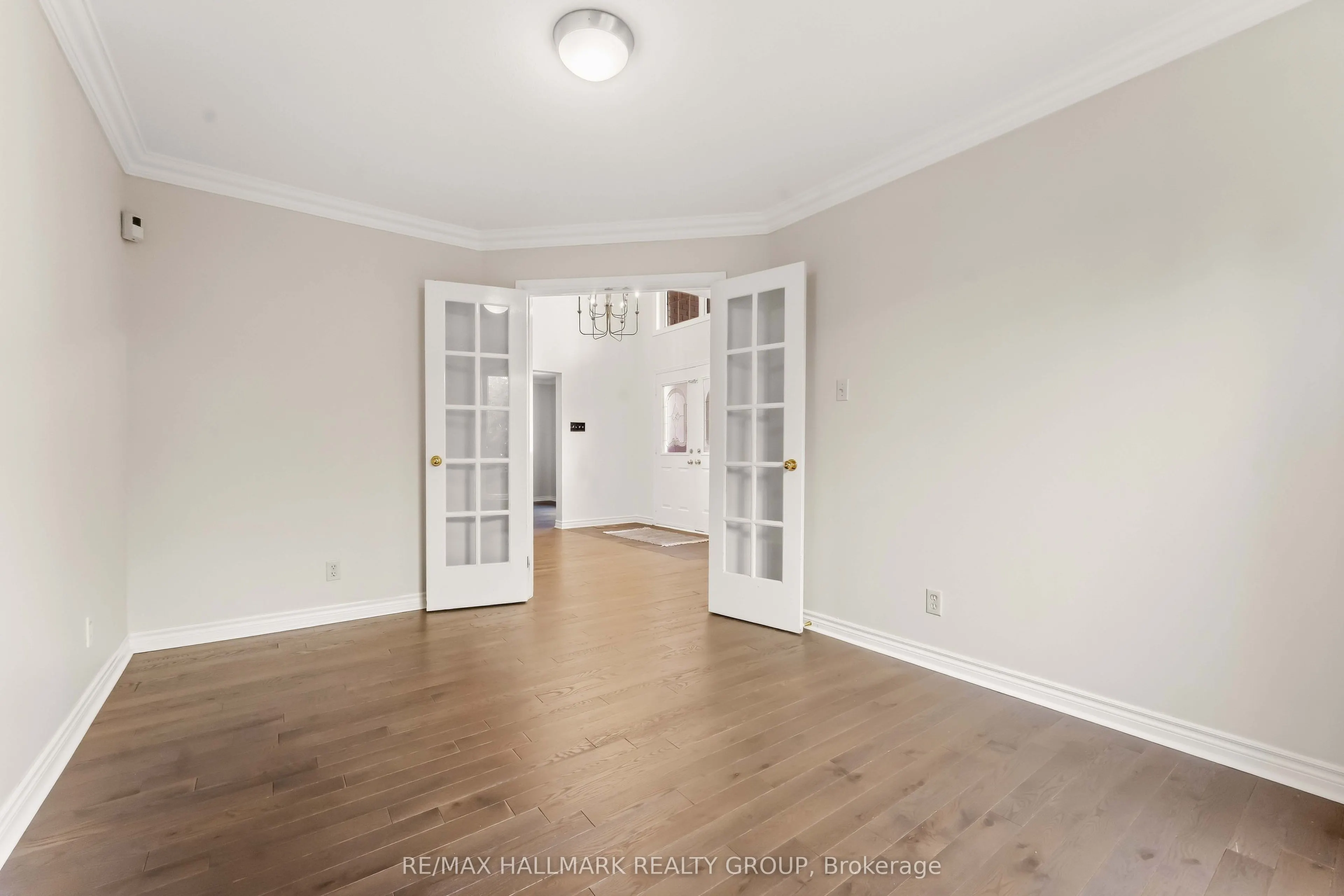 1441 Talcy Crescent