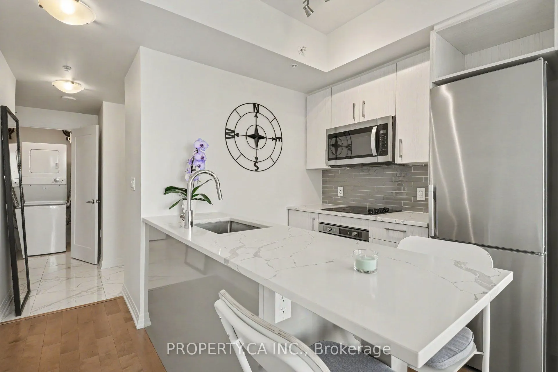 805 CARLING Avenue #2801