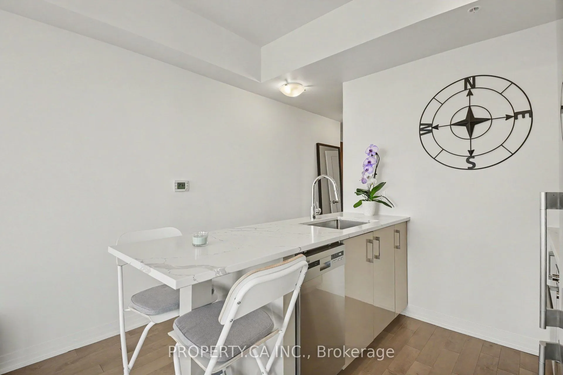 805 CARLING Avenue #2801