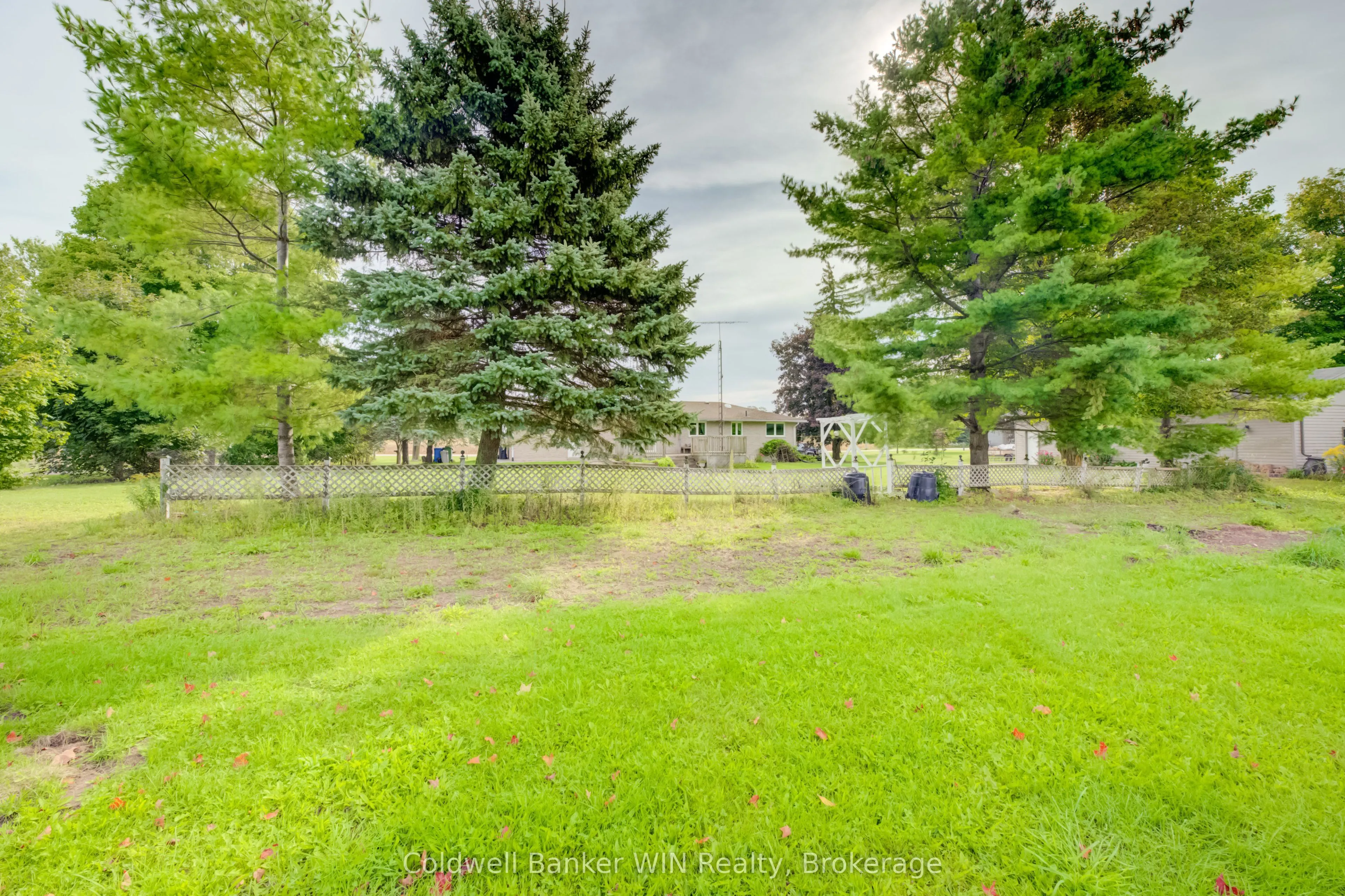 392172 Grey Road 109