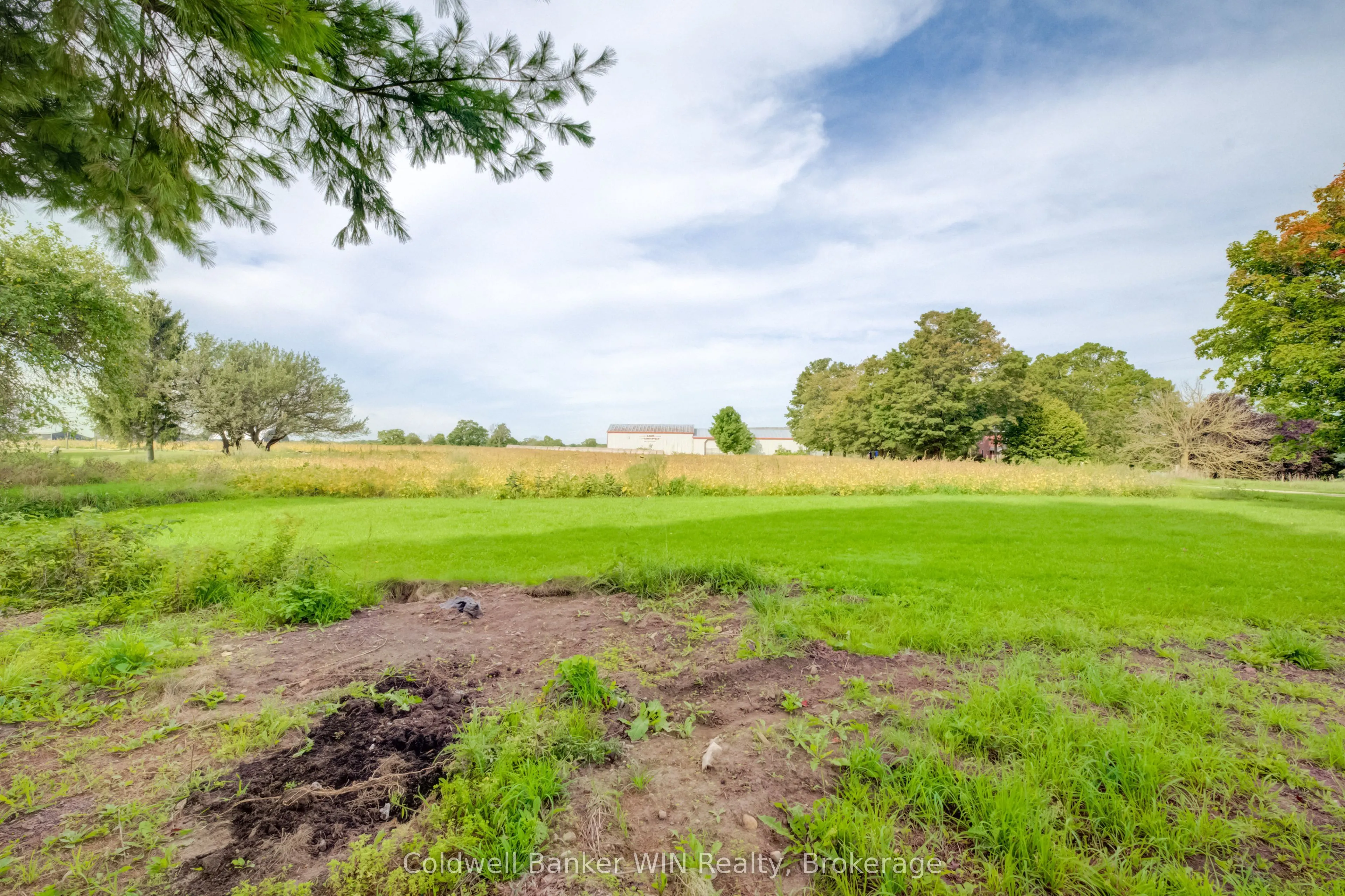 392172 Grey Road 109