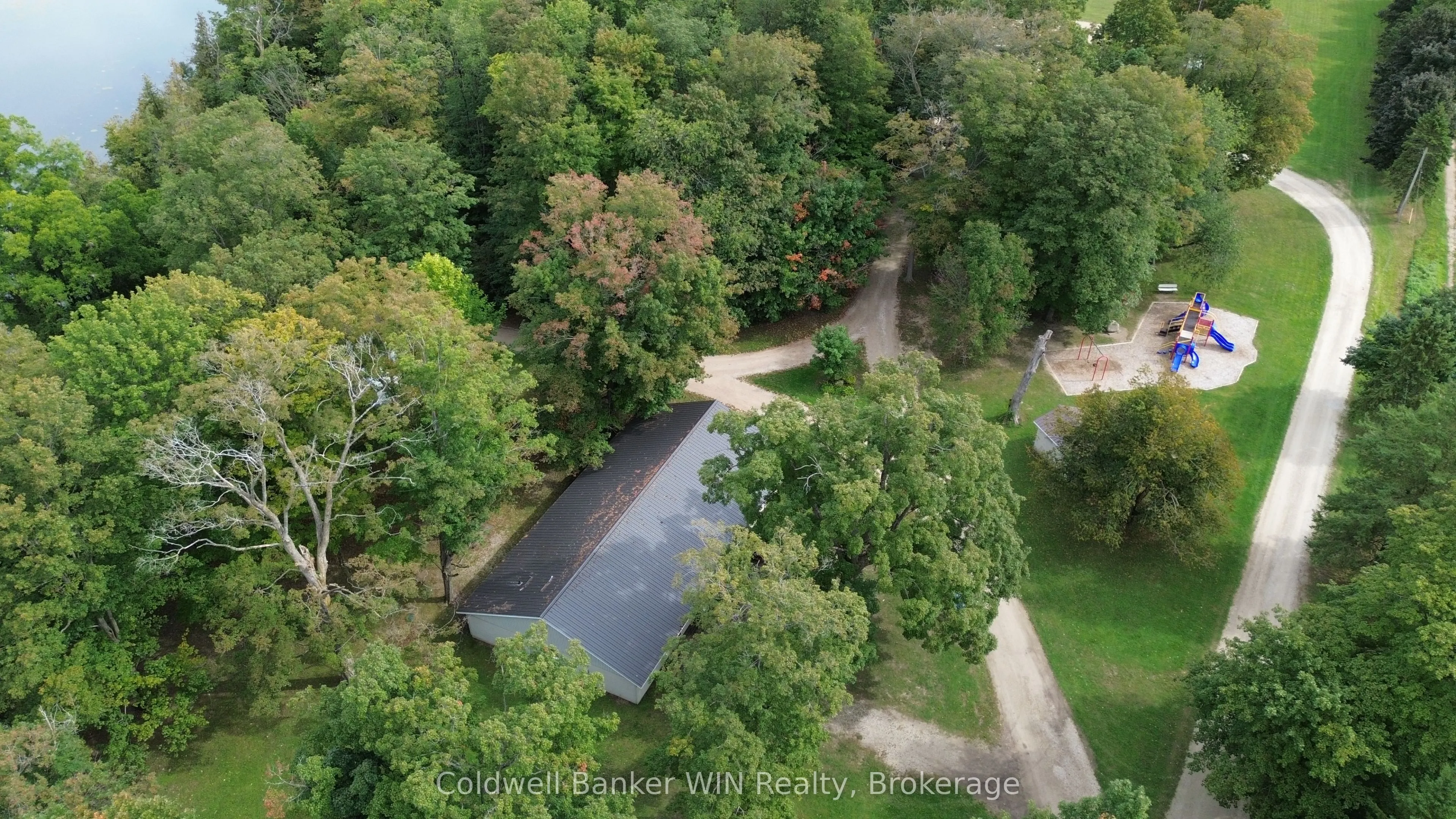 392172 Grey Road 109