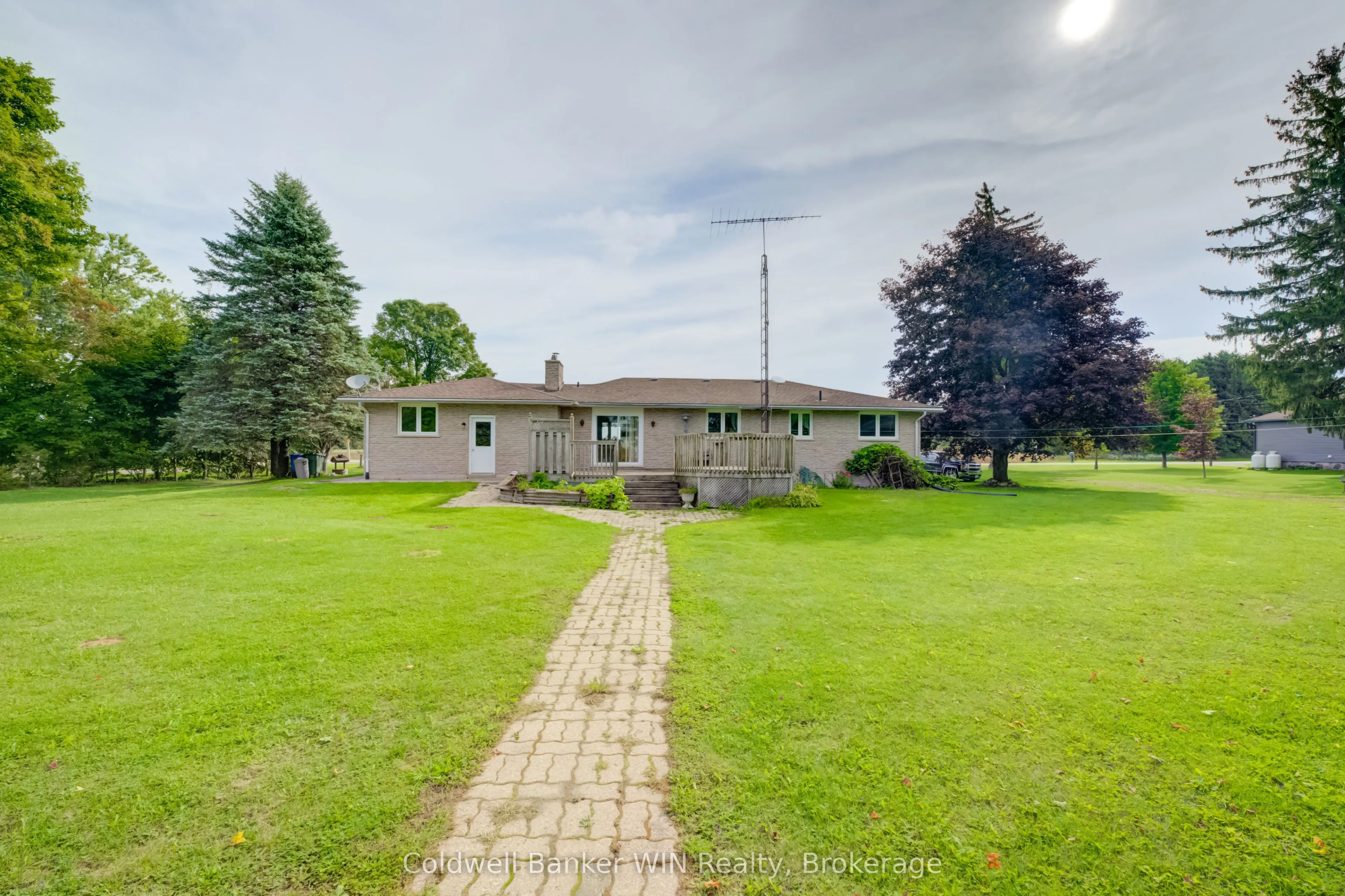 392172 Grey Road 109