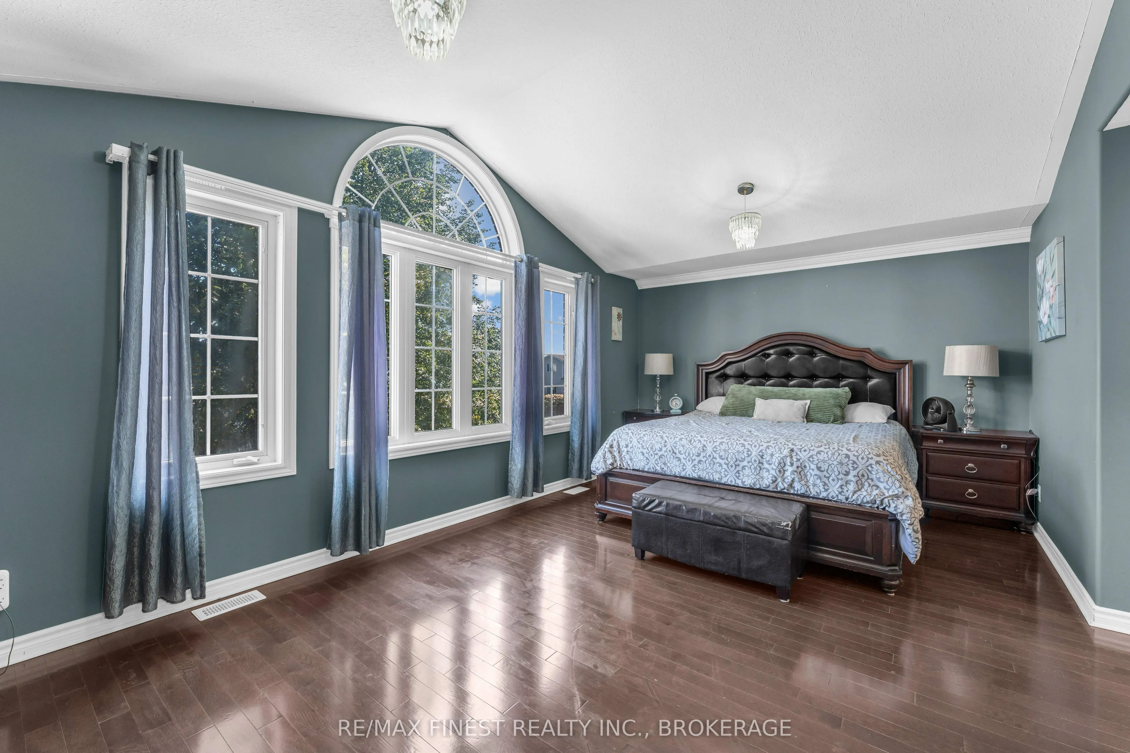 1208 Greenwood Park Drive
