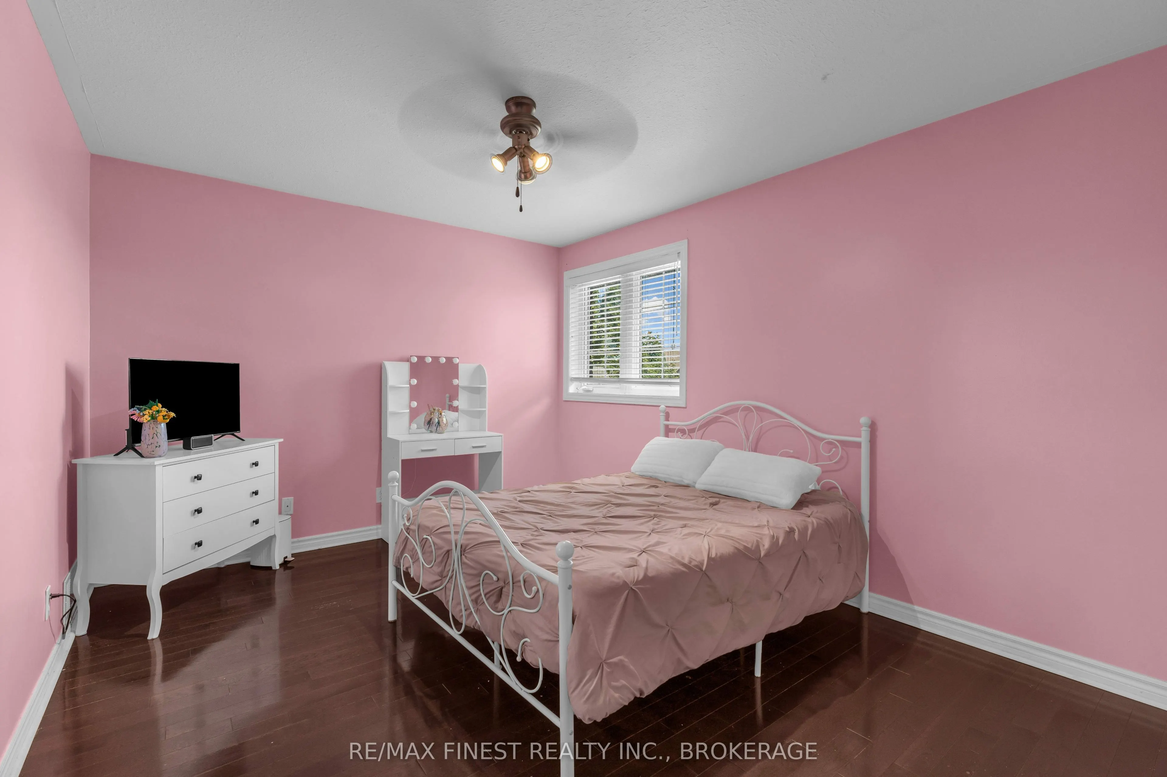 1208 Greenwood Park Drive