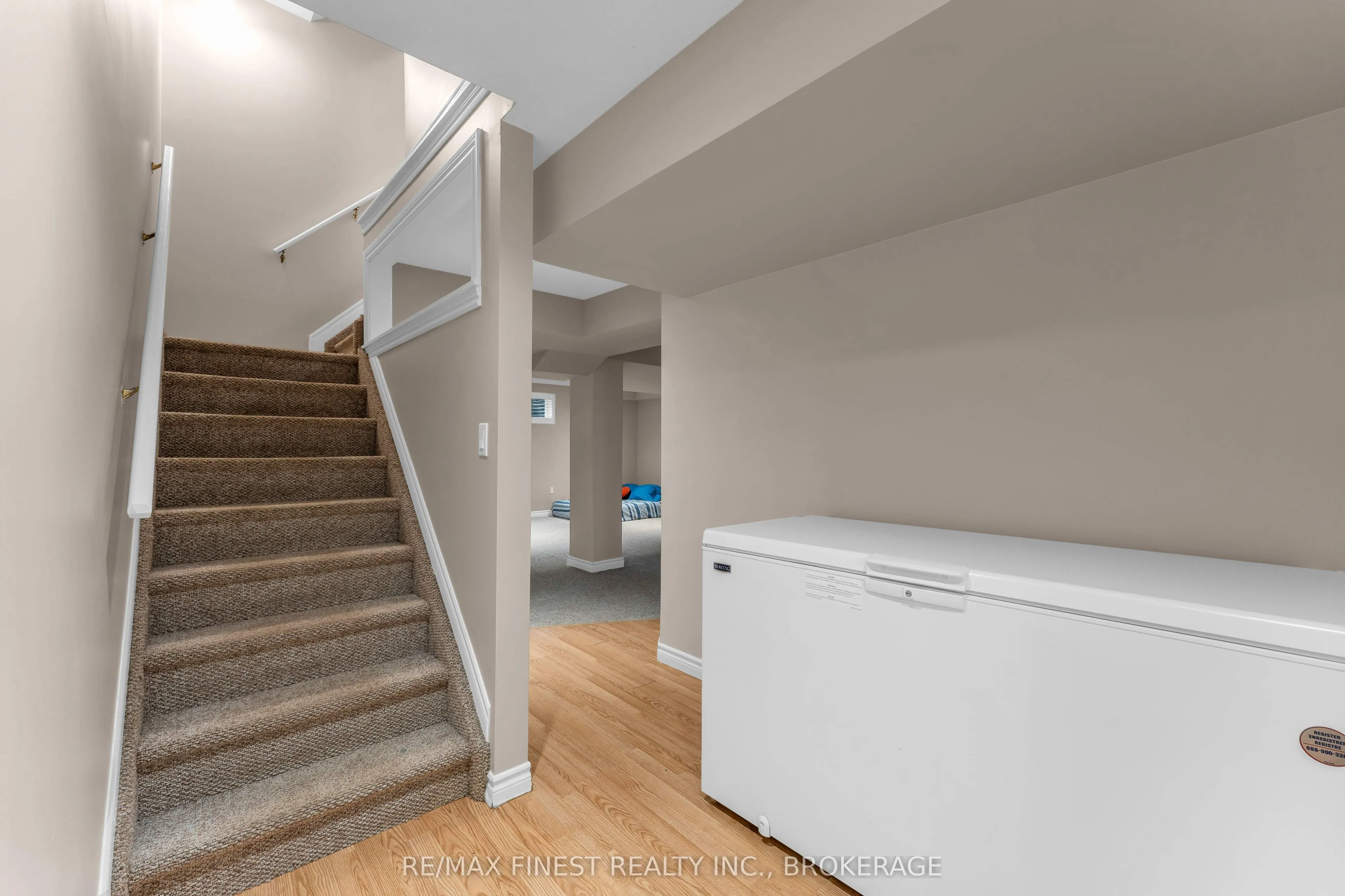 1208 Greenwood Park Drive