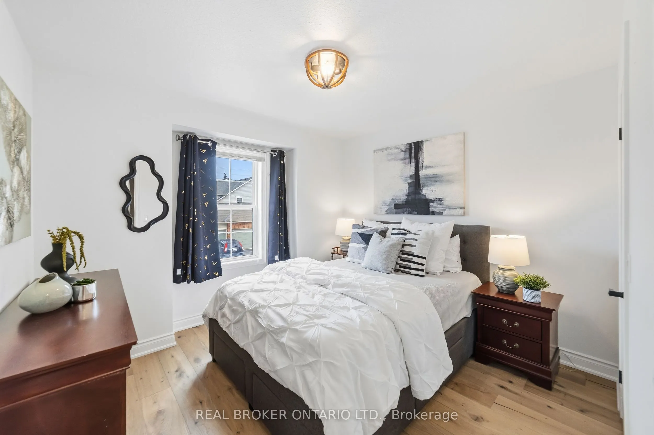 1085 Harrogate Drive #5