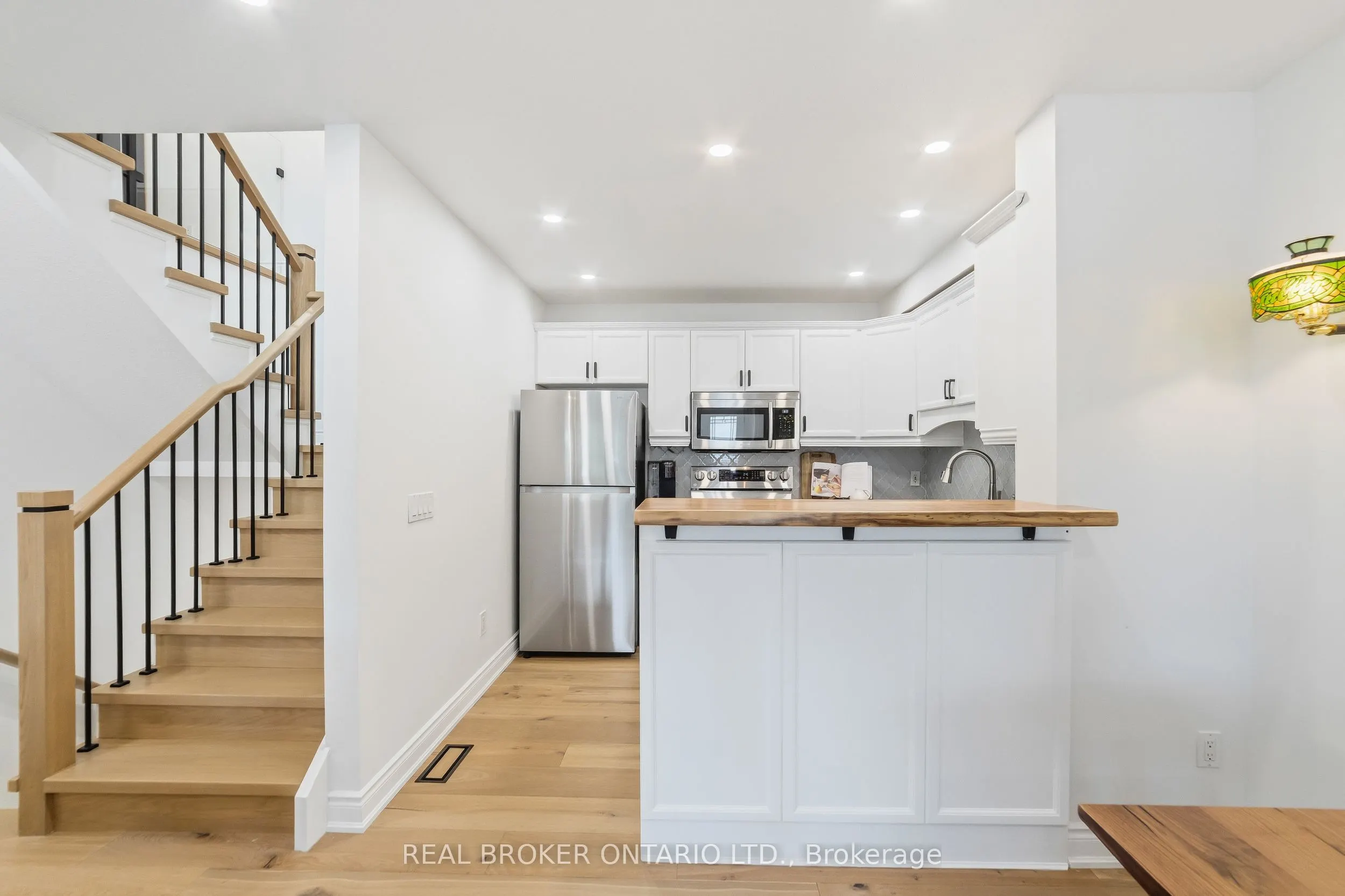 1085 Harrogate Drive #5